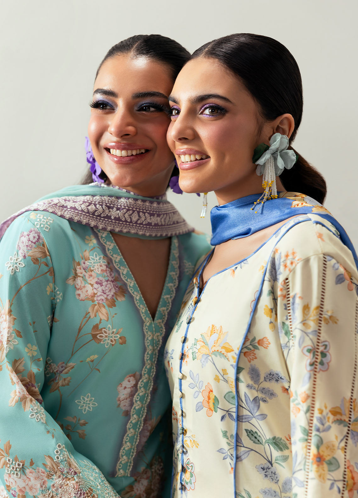 Gulaal Stitched 3 Piece Basic Lawn Collection'2025-Elaris
