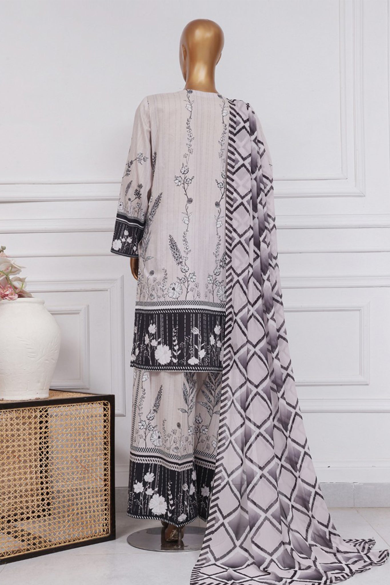 Art & Craft Prints By HZ Stitched 3 Piece Lawn Collection'2025-PWW-108