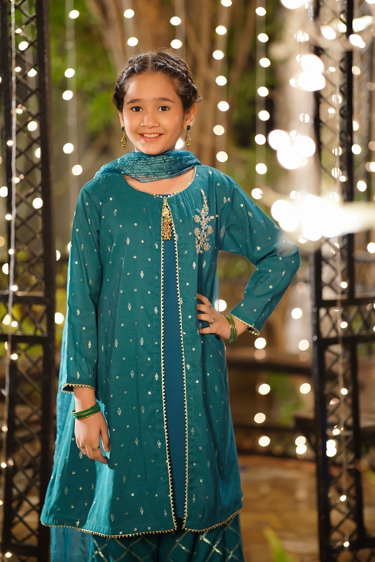 Ochre Clothing Girls Full Suits Viscose Jacquard Hand Adda Work 3 Pc  Suit