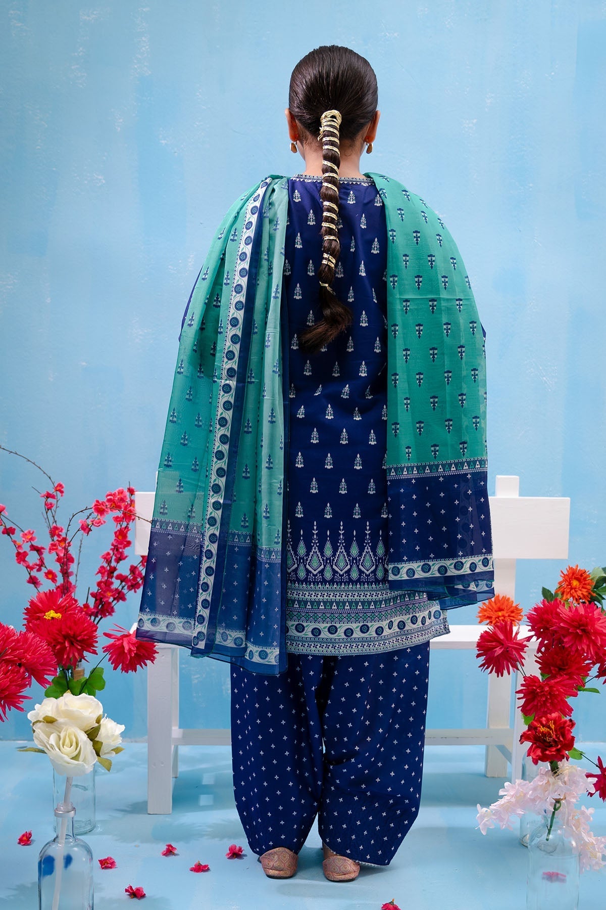 Ochre Clothing Swiss Lawn Digital Printed 3 Pc Suit