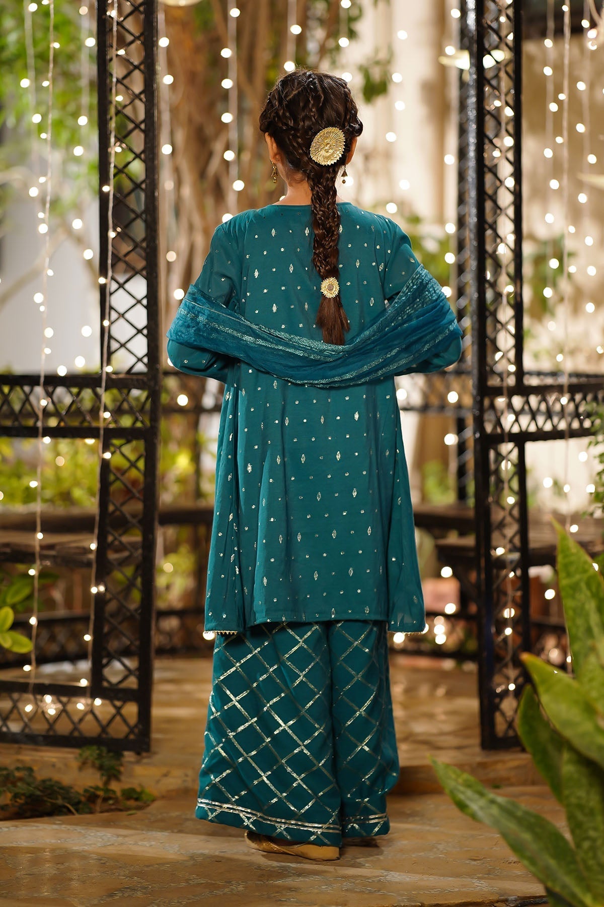 Ochre Clothing Girls Full Suits Viscose Jacquard Hand Adda Work 3 Pc  Suit