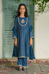 Ochre Clothing Zari Jacquard Hand Adda Work 3 Pc Suit Collection'2025-SHD-09