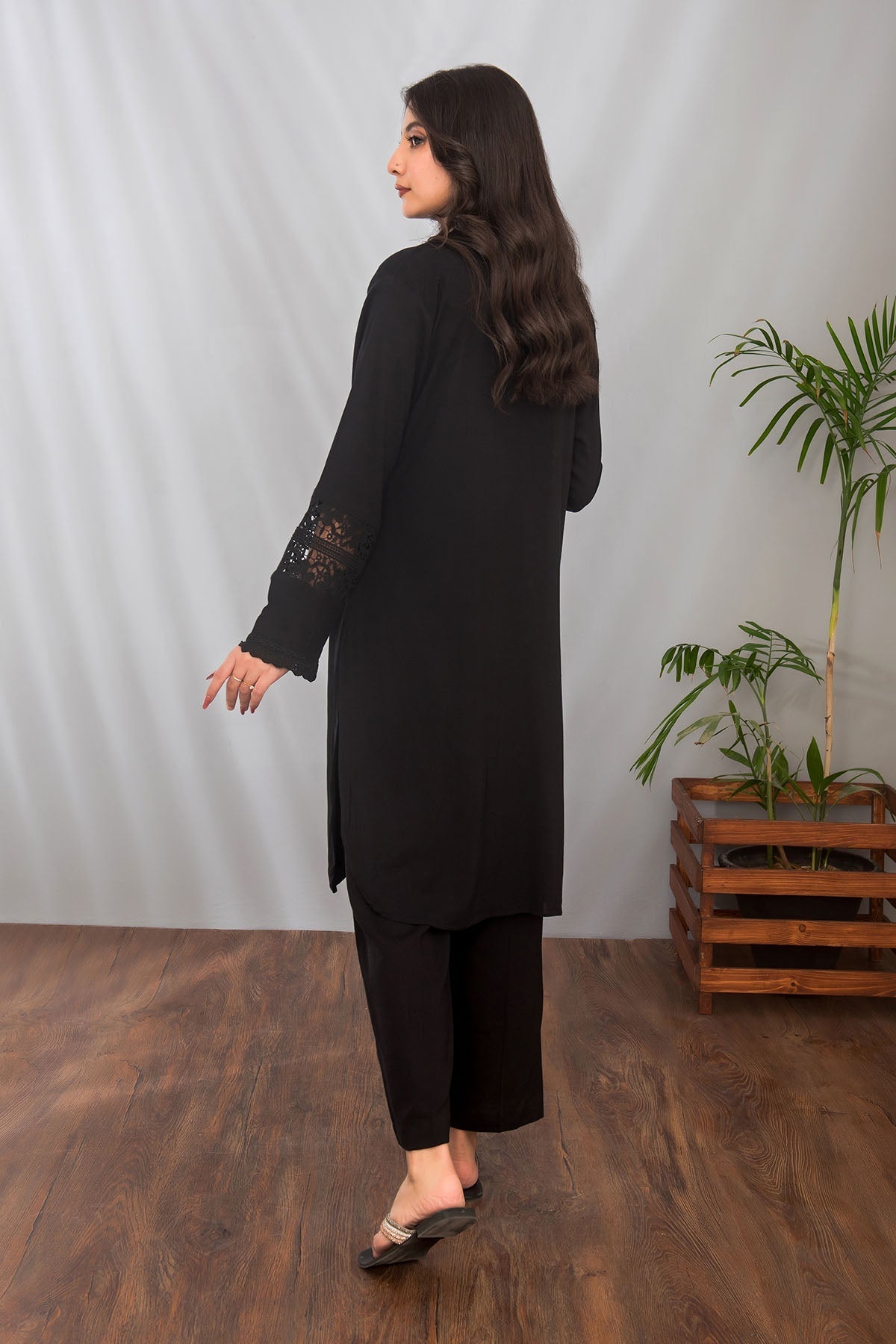 Ochre Clothing Irish Linen 2 Pc Suit Collection'2025-SOLS-06