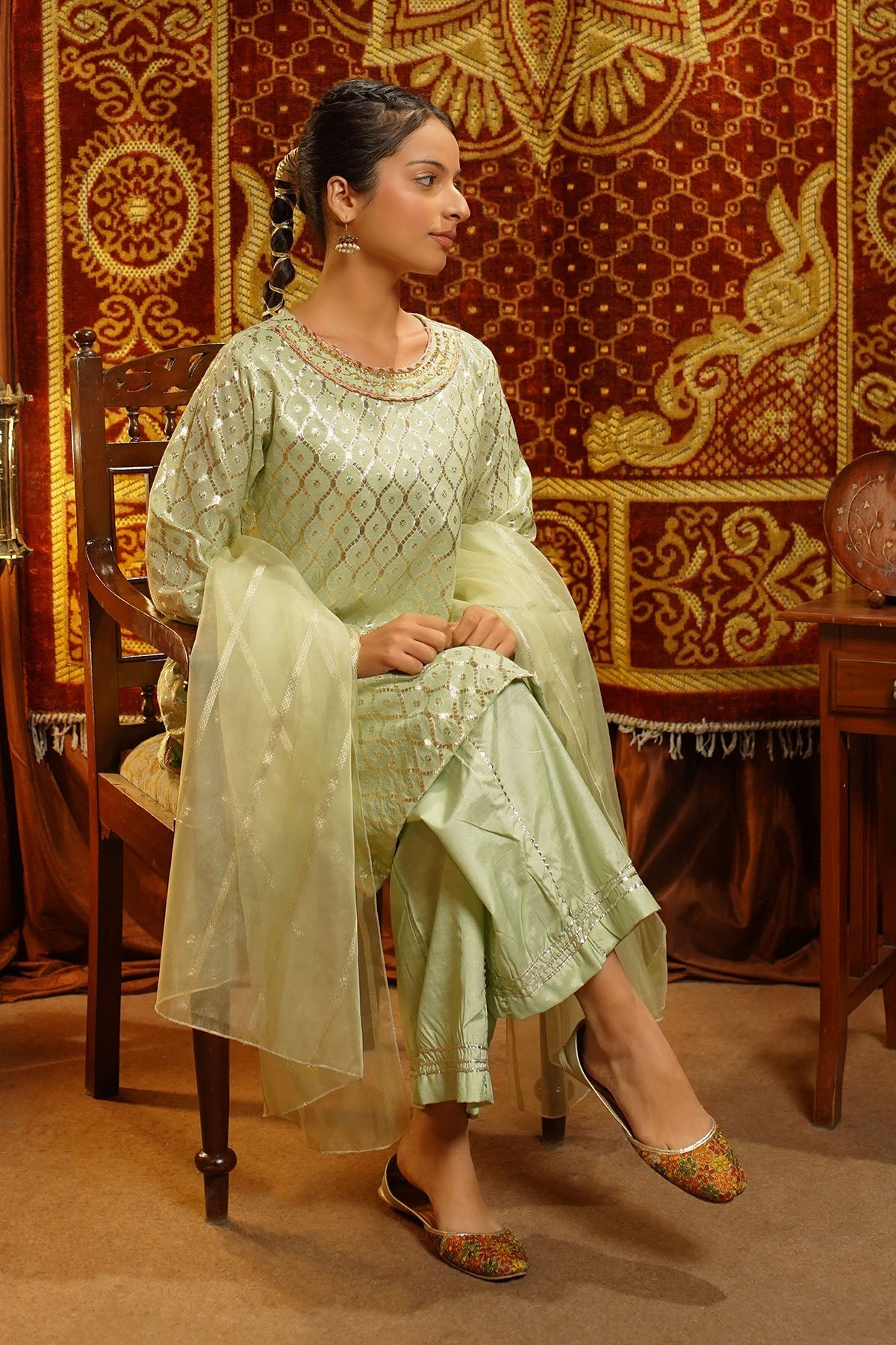 Ochre Clothing Girls Full Suits Viscose Jacquard Hand Adda Work 3 Pc  Suit