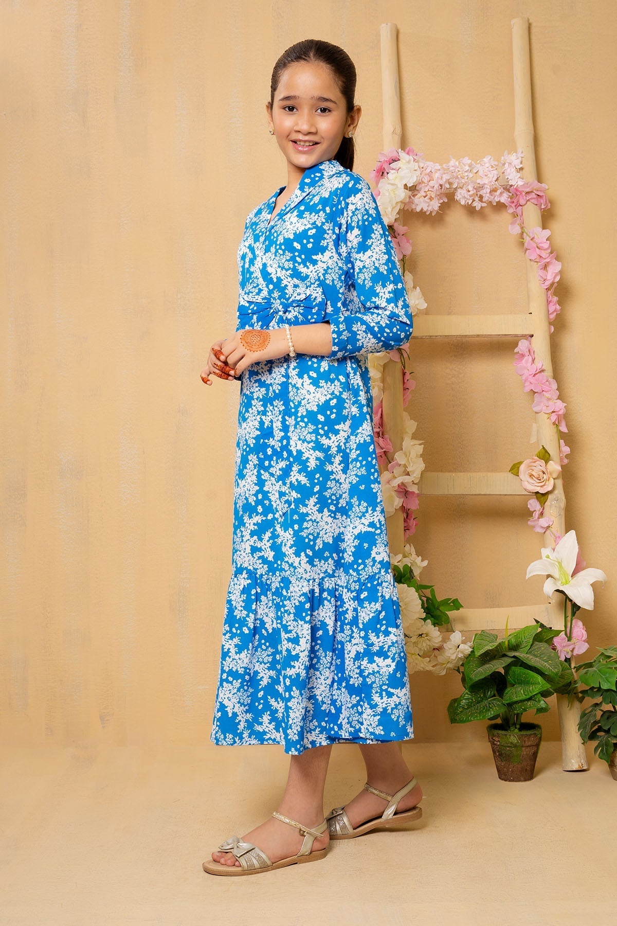 Ochre Clothing Georgette Printed Dress