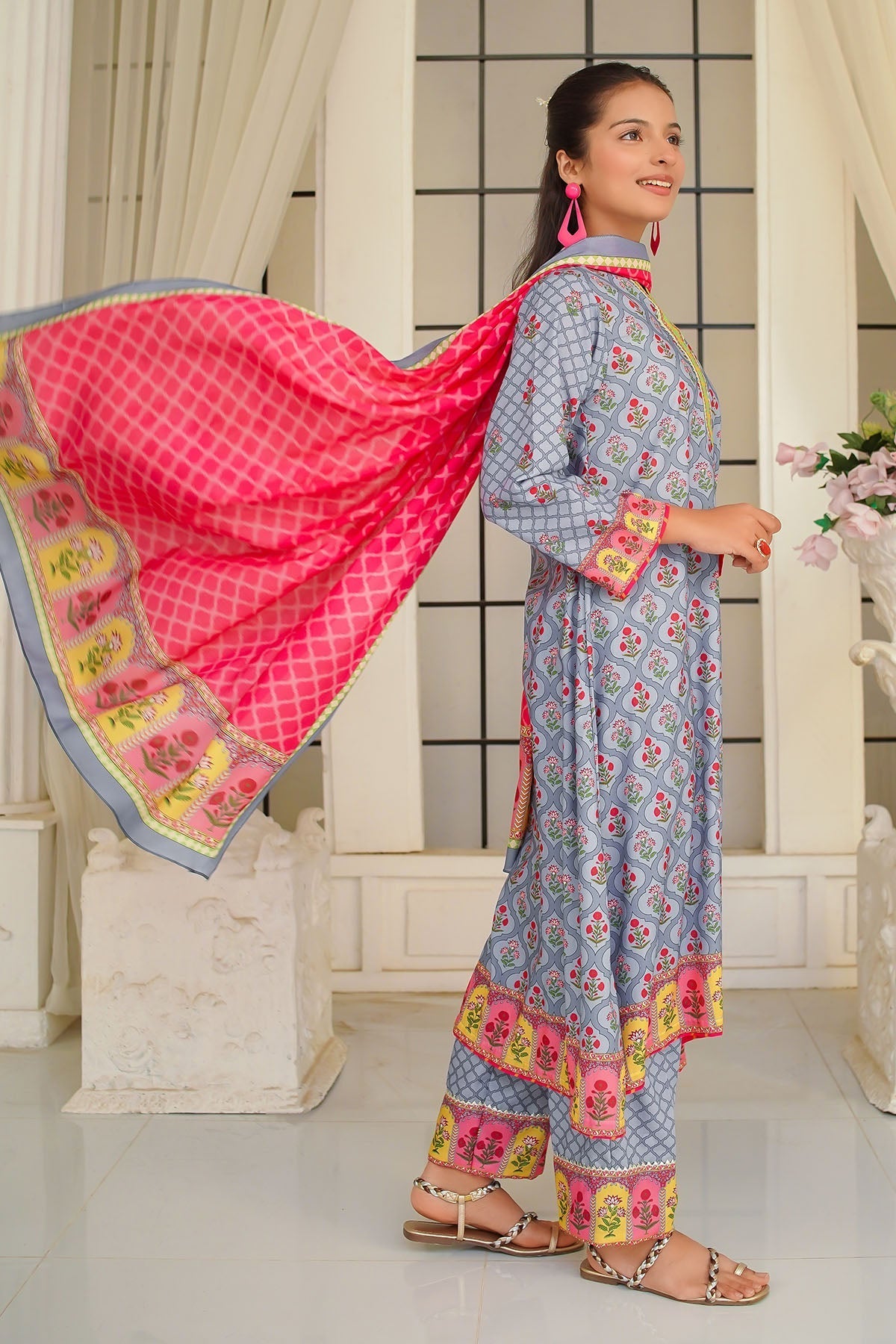 Ochre Clothing Girls Full Suits Swiss Lawn Digital Printed 3 Pc Suit