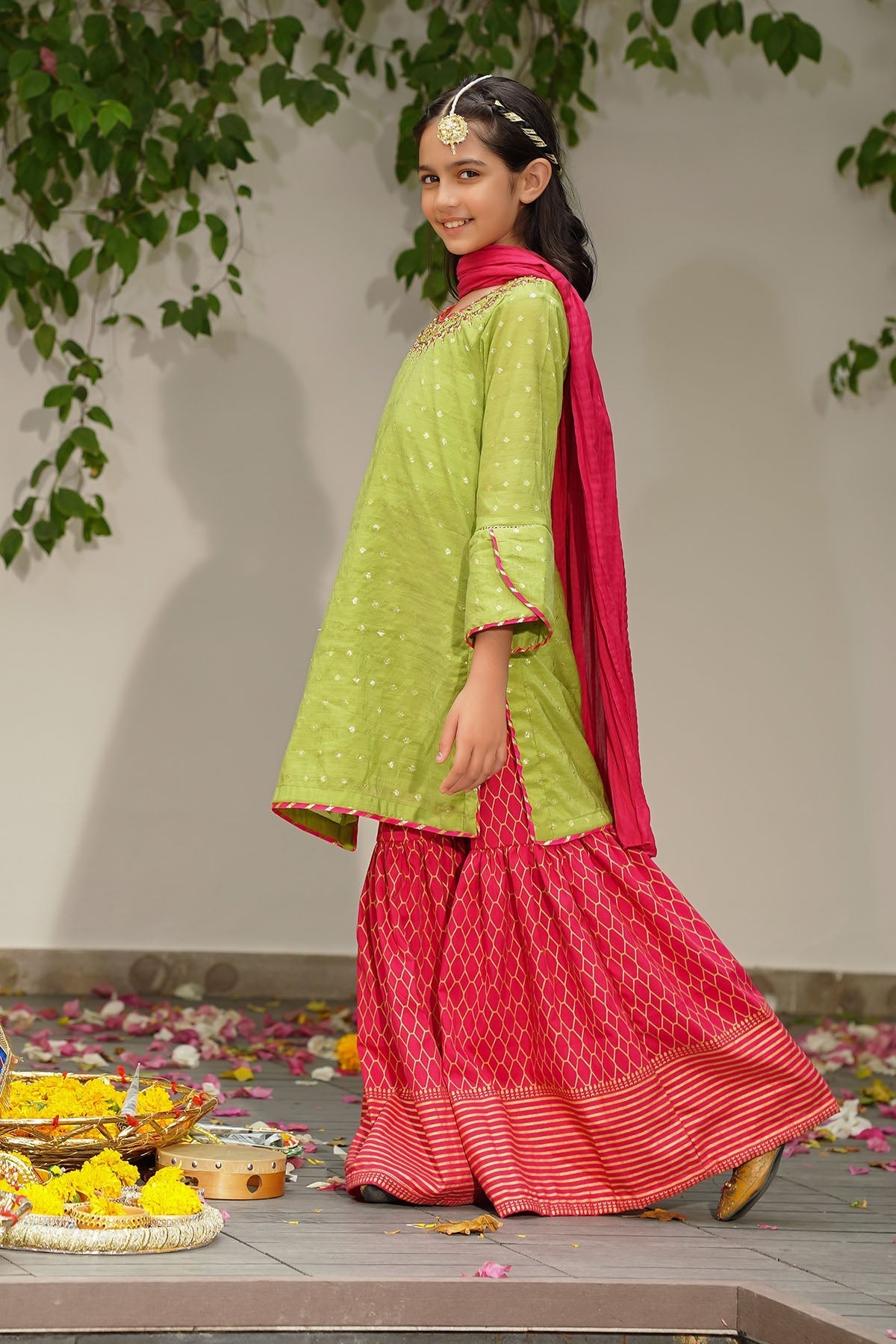 Ochre Clothing Slub Manar Hand Adda Work 3 Pc Suit Collection'2025-MHD-07