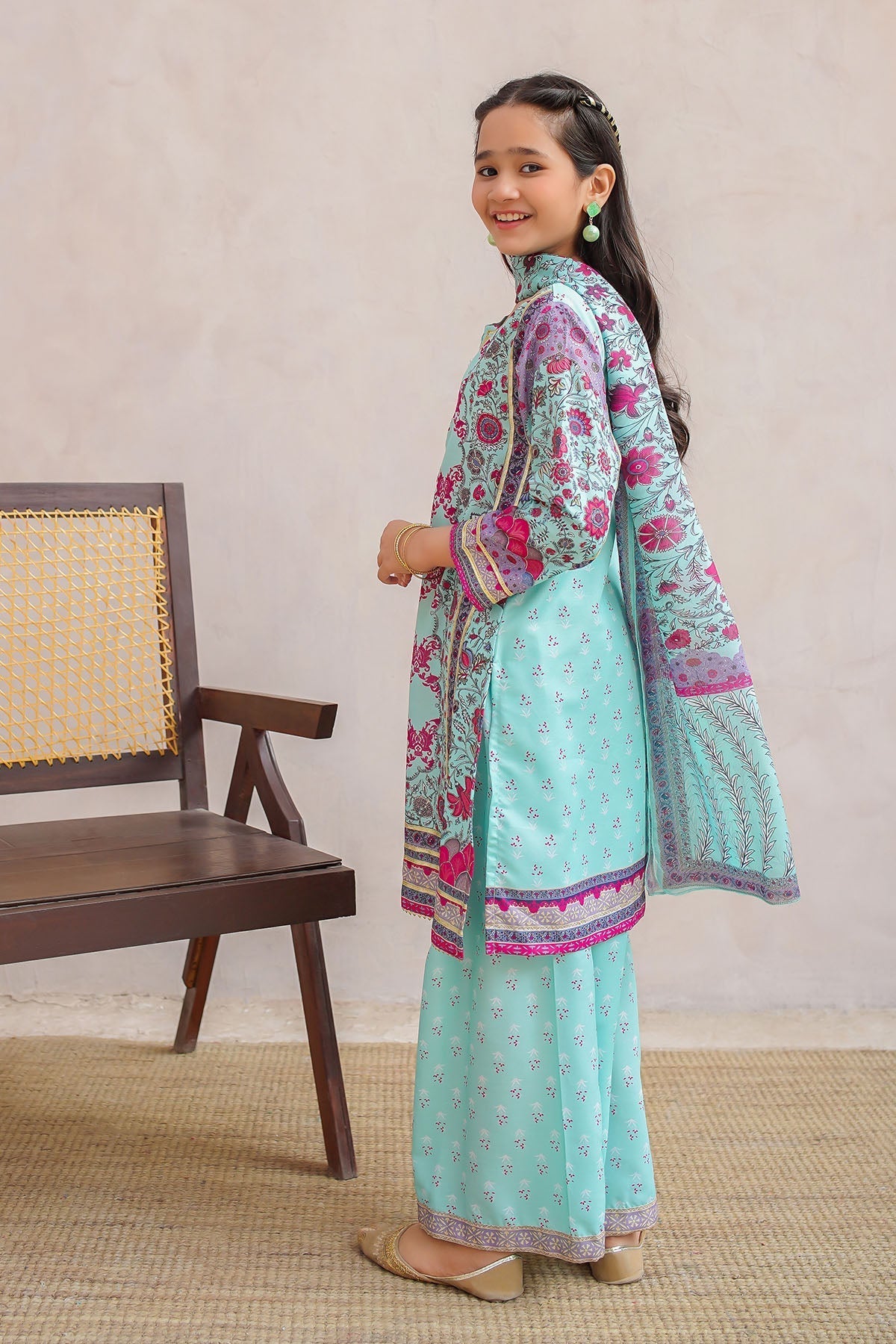 Ochre Clothing Girls Full Suits Swiss Lawn Digital Printed 3 Pc Suit