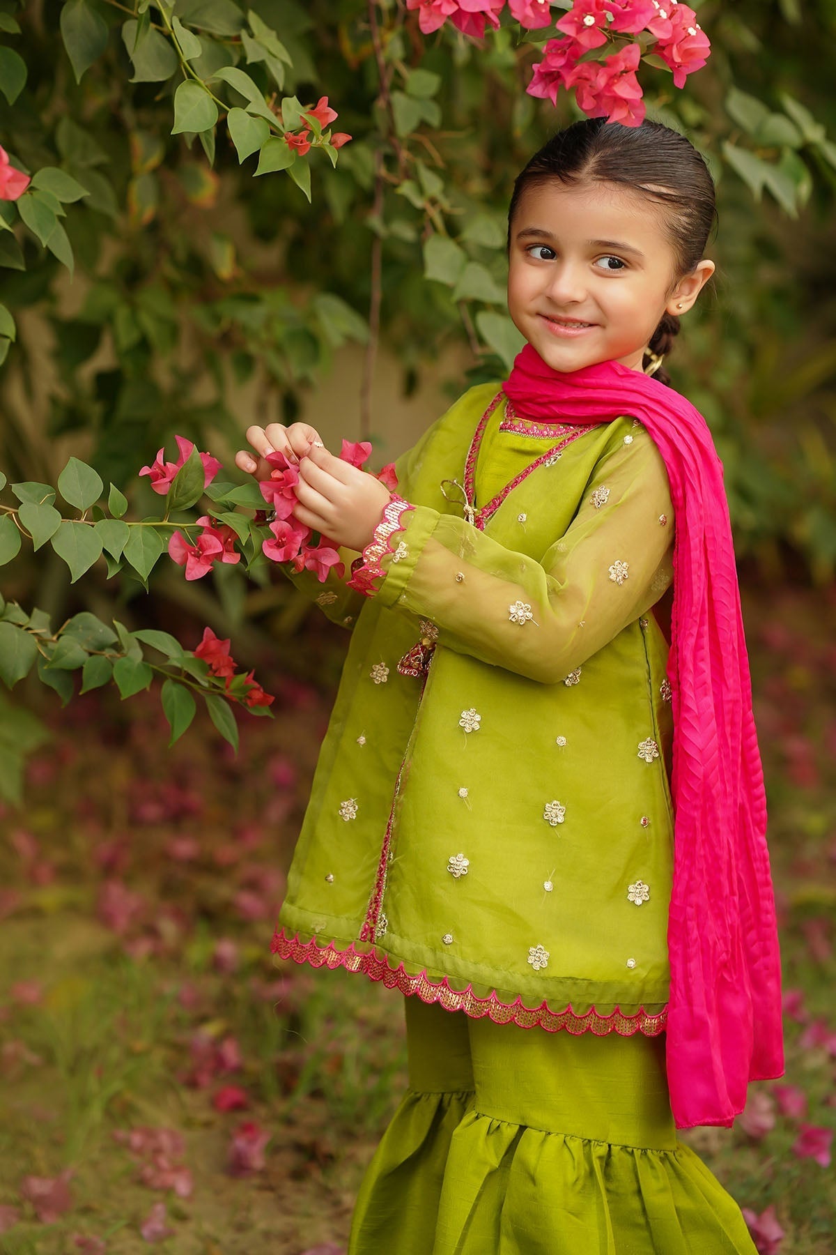 Ochre Clothing Organza Embroidered 3 Pc Suit Collection'2025