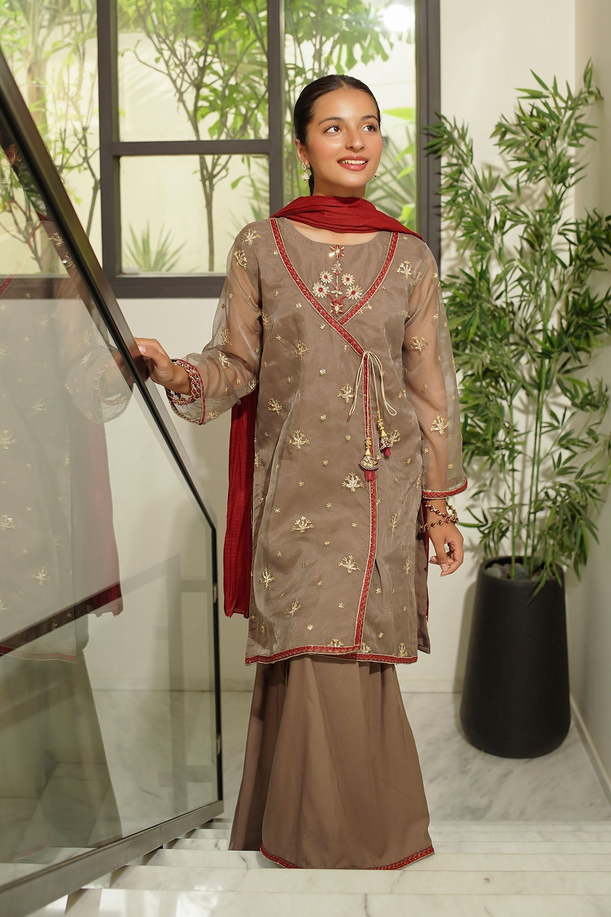 Ochre Clothing Organza Embroidered 3 Pc Suit Collection'2025-SHD-13