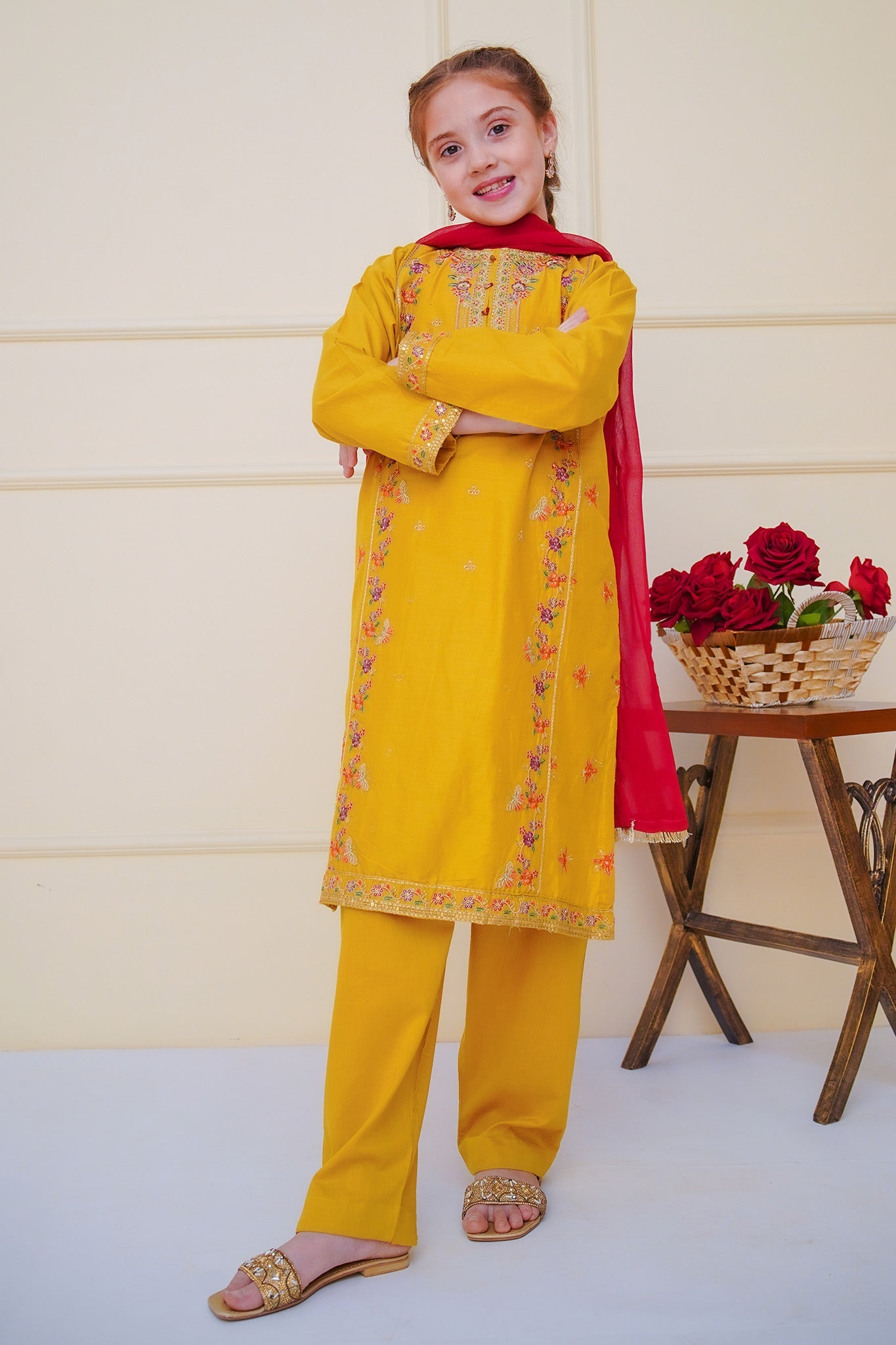 Shanzey Stitched 3 Piece Emb Cambric Edit Summer Collection'2025-SHK-4604