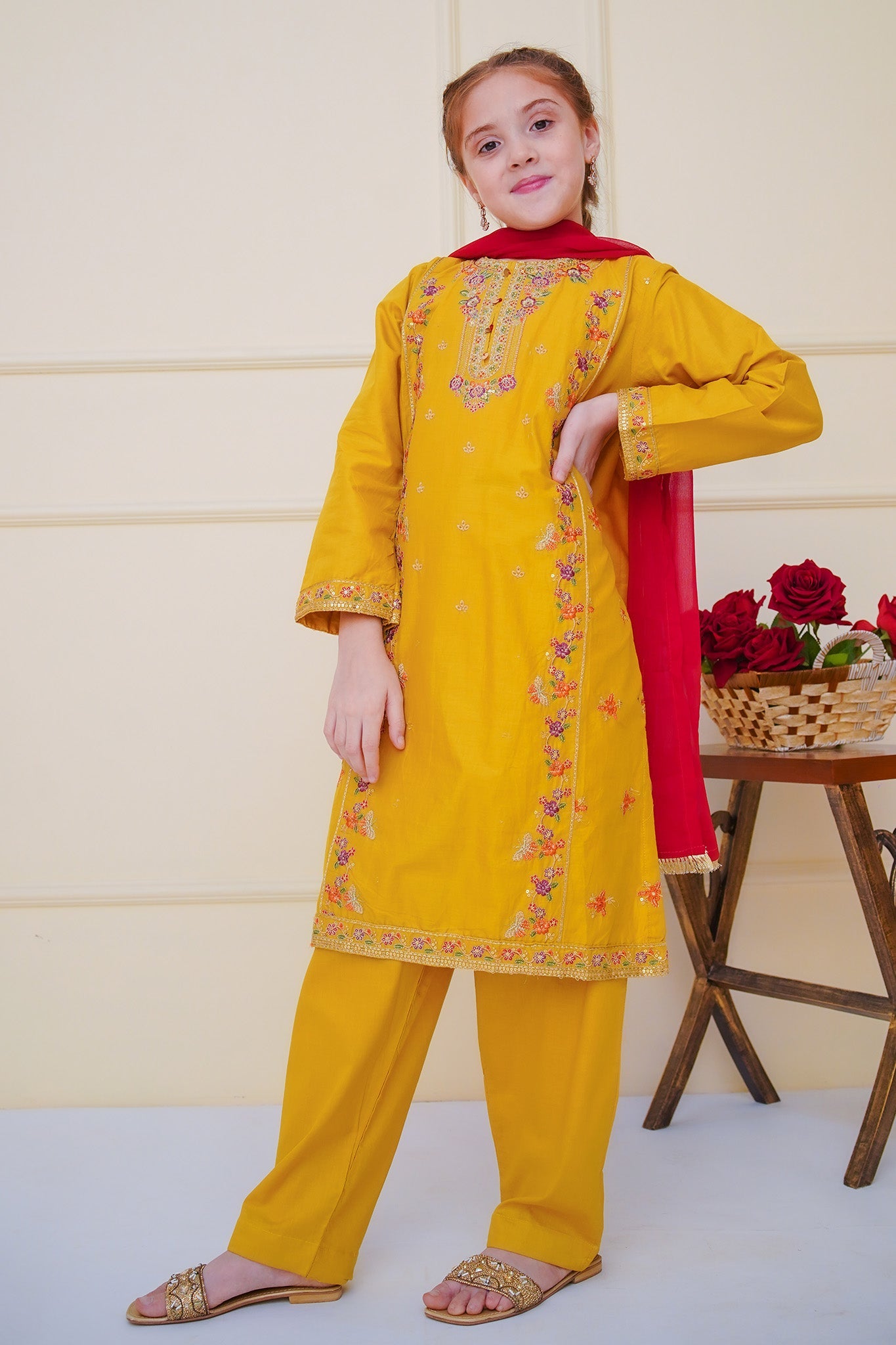 Shanzey Stitched 3 Piece Emb Cambric Edit Summer Collection'2025-SHK-4604