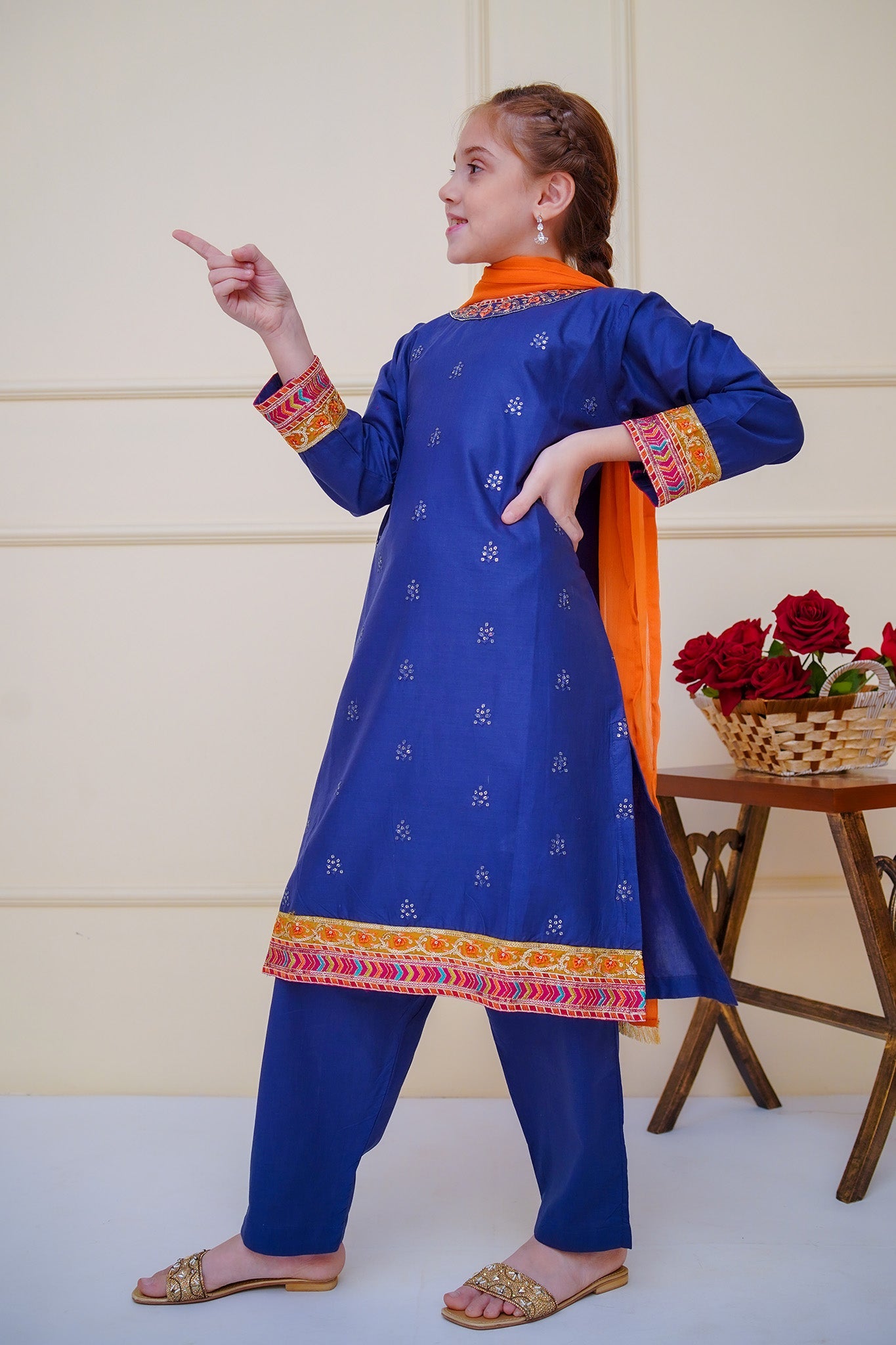 Shanzey Stitched 3 Piece Emb Cambric Edit Summer Collection'2025-SHK-4605