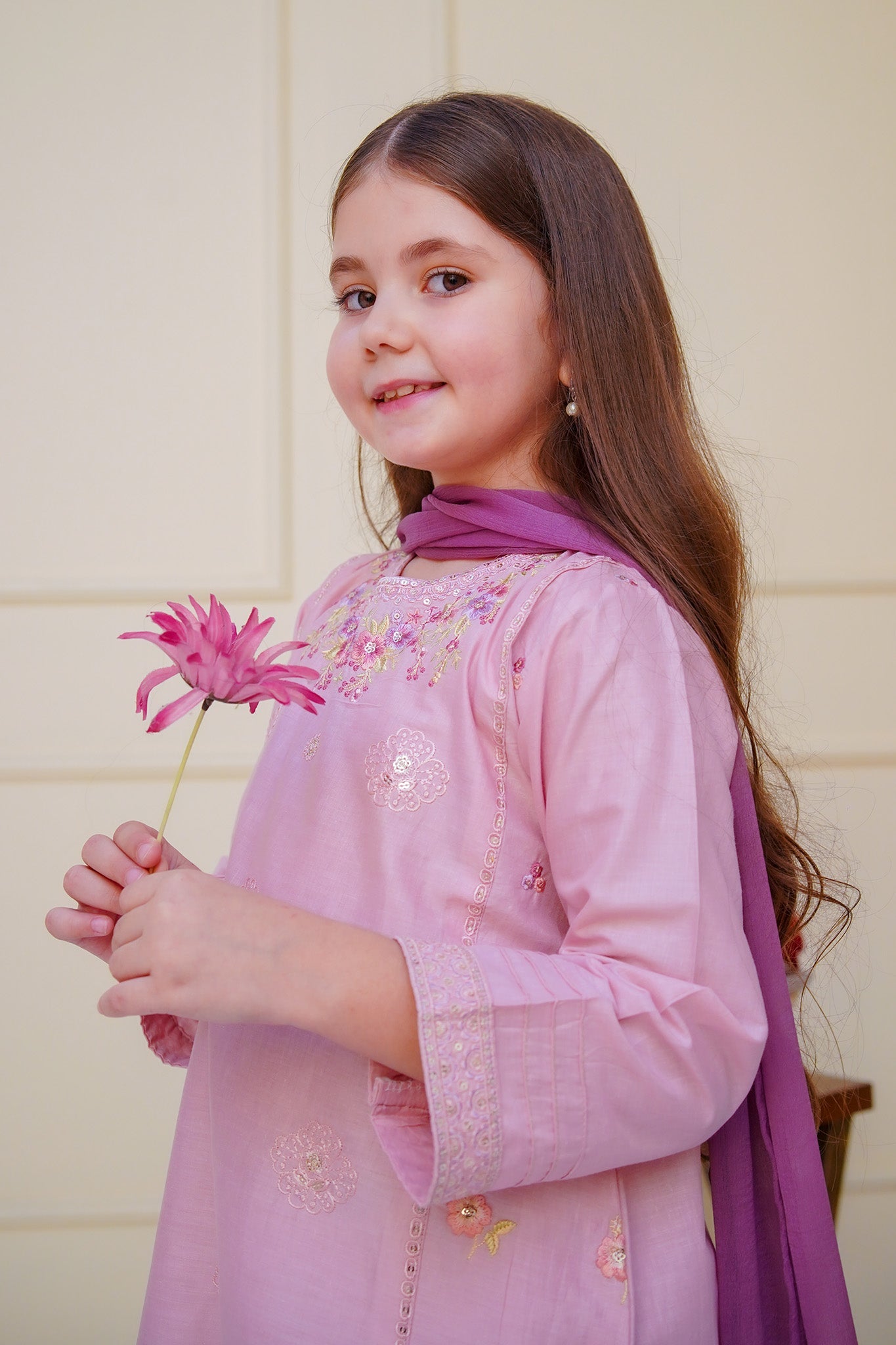 Shanzey Stitched 3 Piece Emb Cambric Edit Summer Collection'2025-SHK-4608