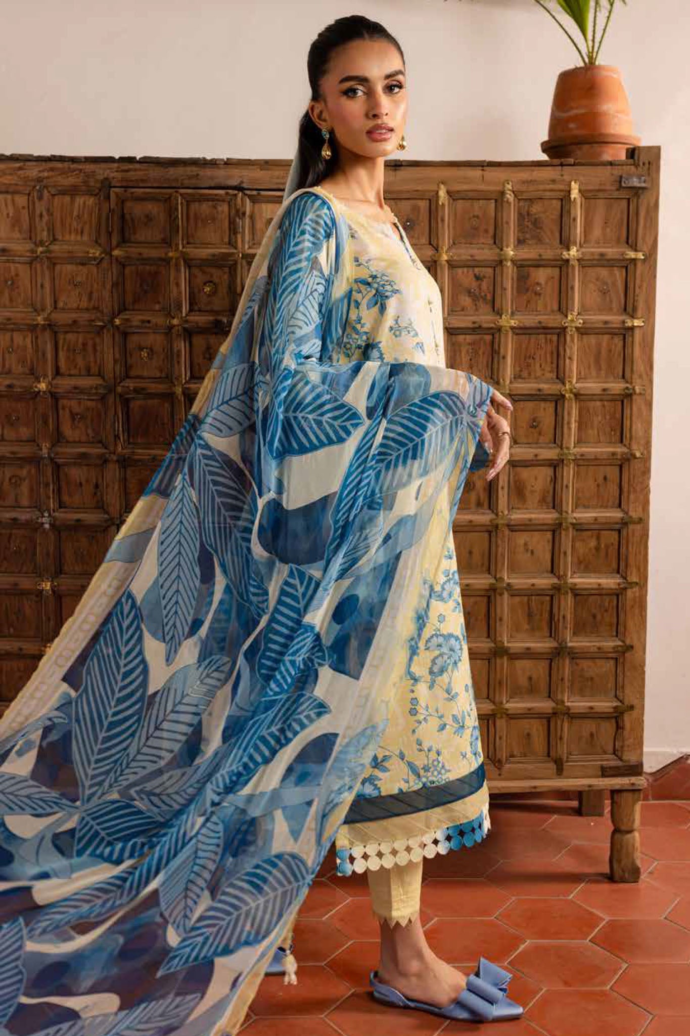 Signature Prints By Nureh Unstitched 3 Piece Printed Lawn Collection-SP-136