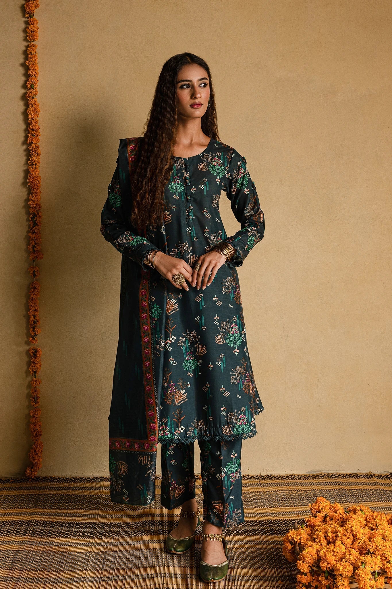 Khizaan By Mannat Clothing Stitched Collection-Sabzeena