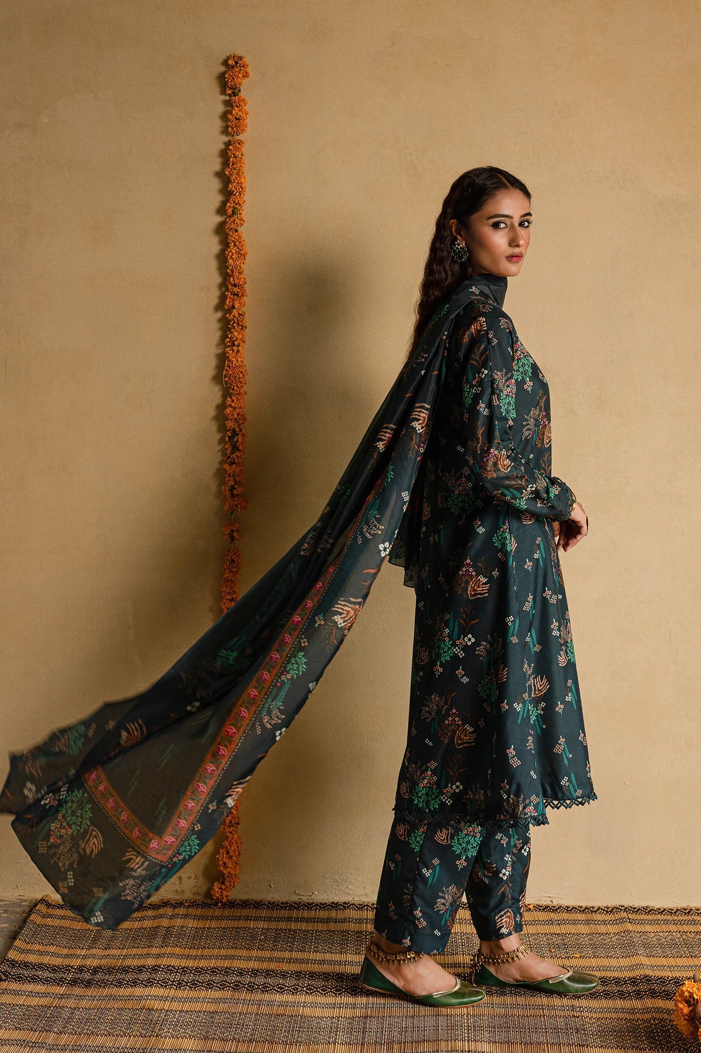 Khizaan By Mannat Clothing Stitched Collection-Sabzeena