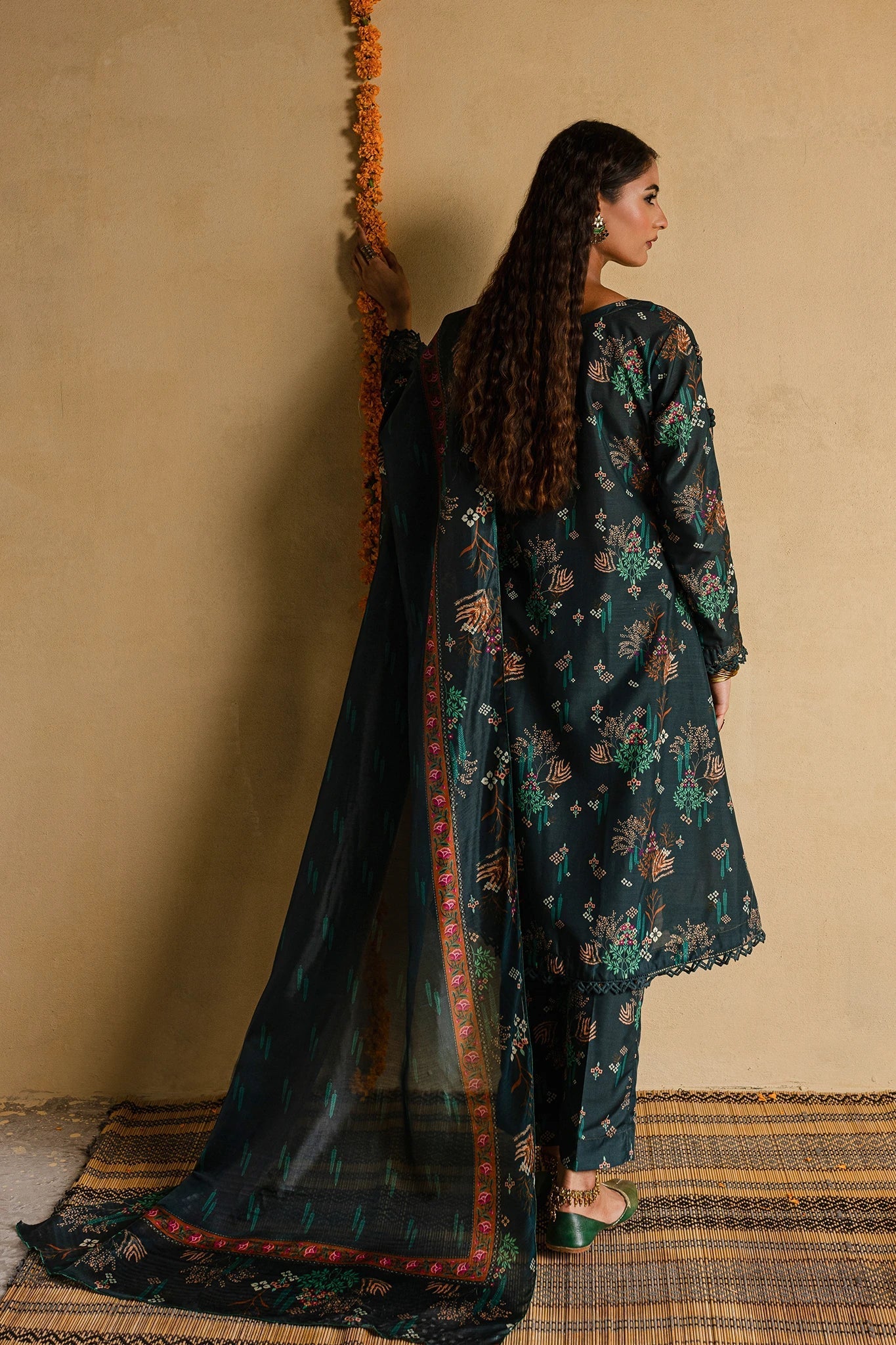 Khizaan By Mannat Clothing Stitched Collection-Sabzeena