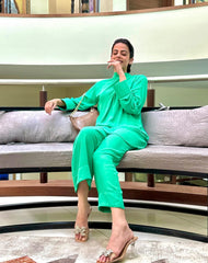 Manahils Stitched Knot Set Parrot Green