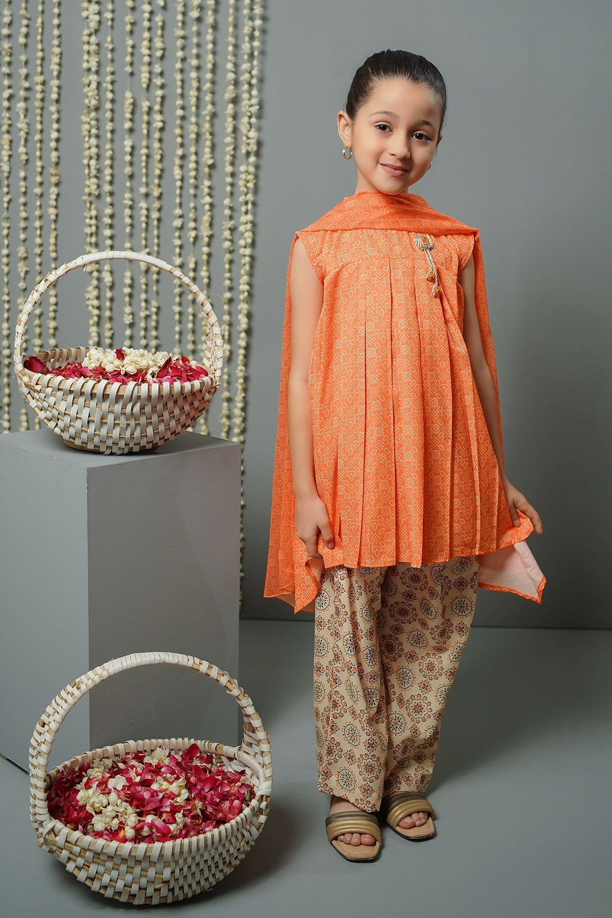 Swiss Lawn Digital Printed 3 Pc Suit - Wear Ochre