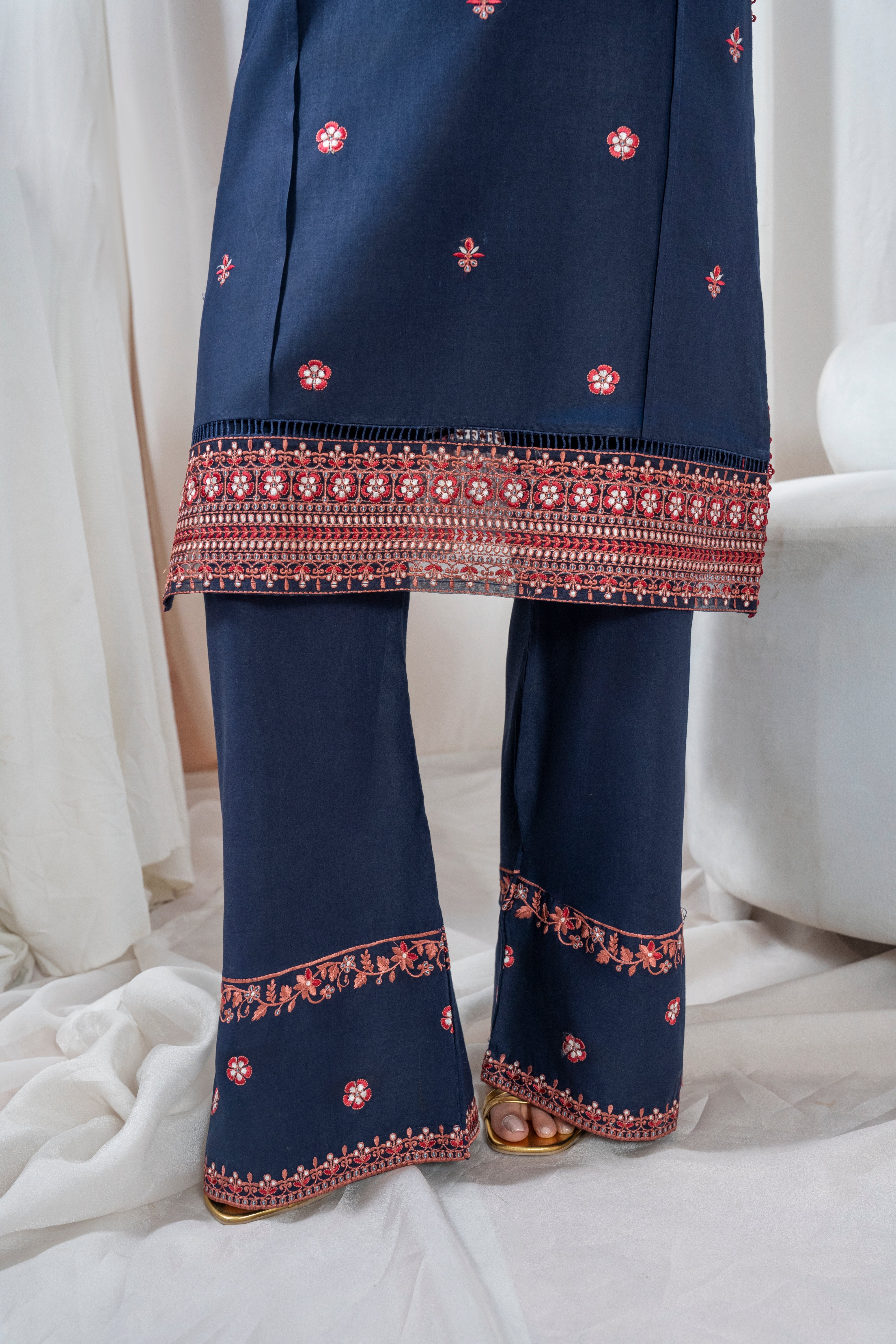 Zoya Zafar Stitched 2 Piece Cotton Collection'2025-Qalamkar PRET