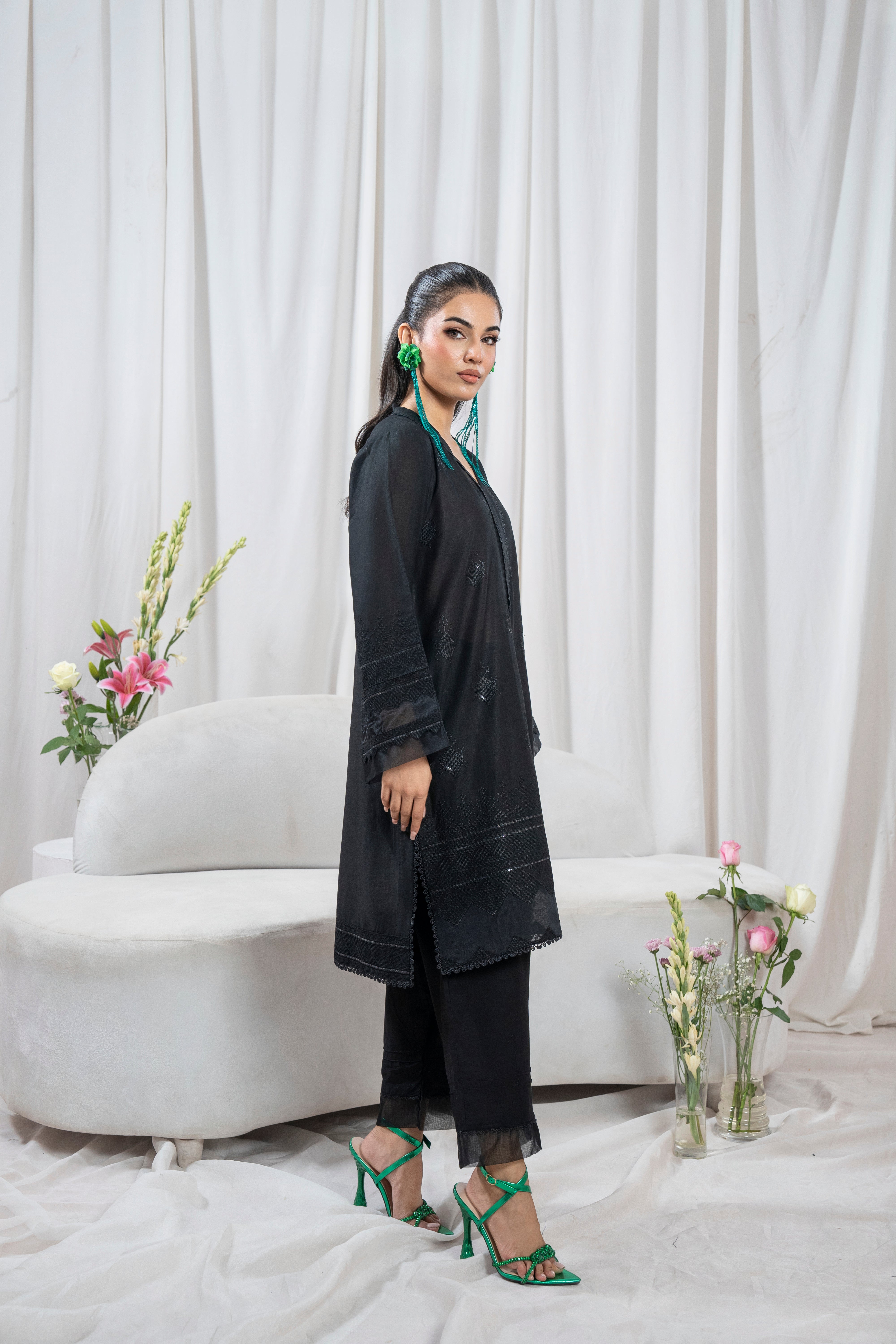 Zoya Zafar Stitched 2 Piece Cotton Collection'2025-Monochrome