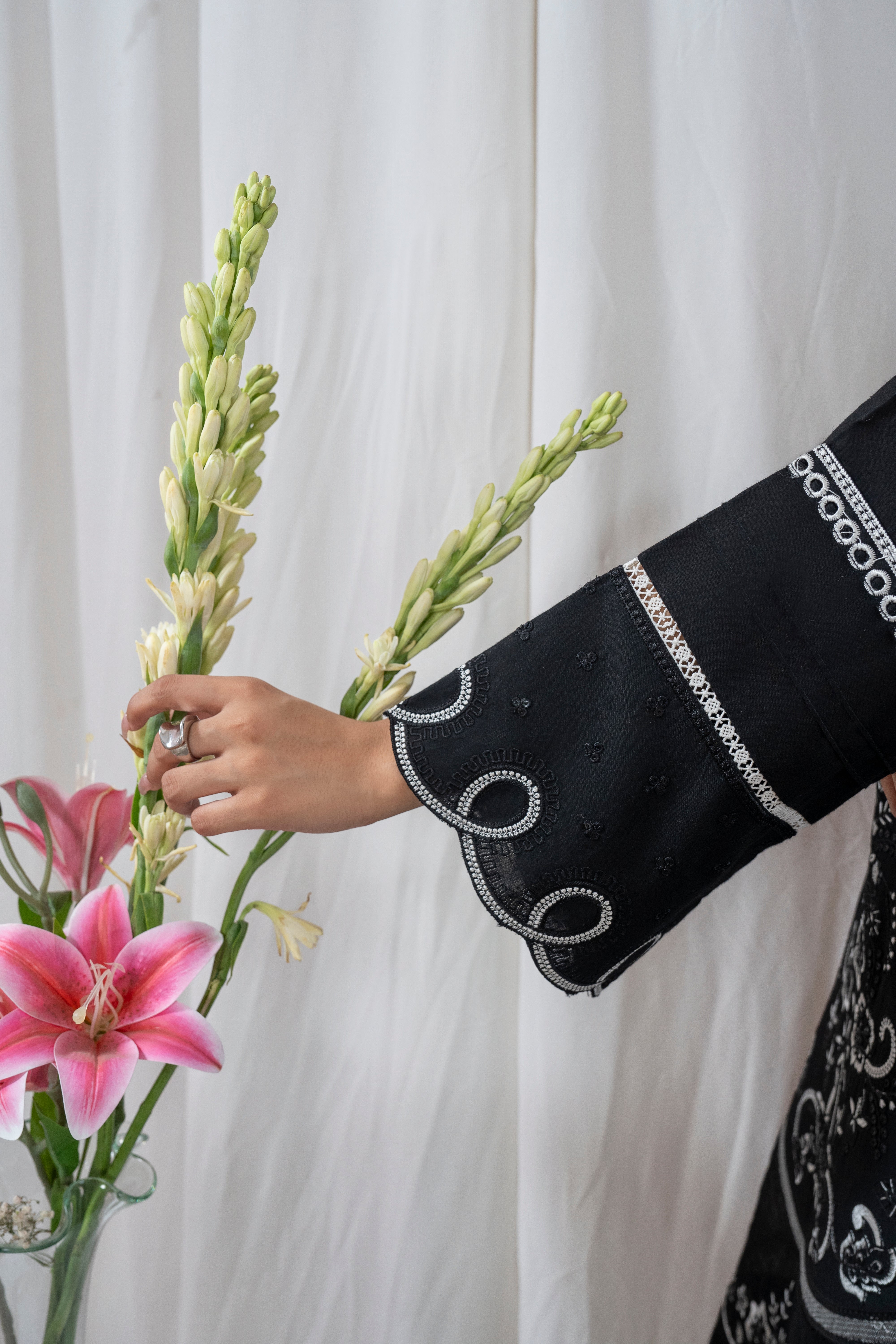 Zoya Zafar Stitched 2 Piece Cotton Collection'2025-Lakhany  2 Pc Pret