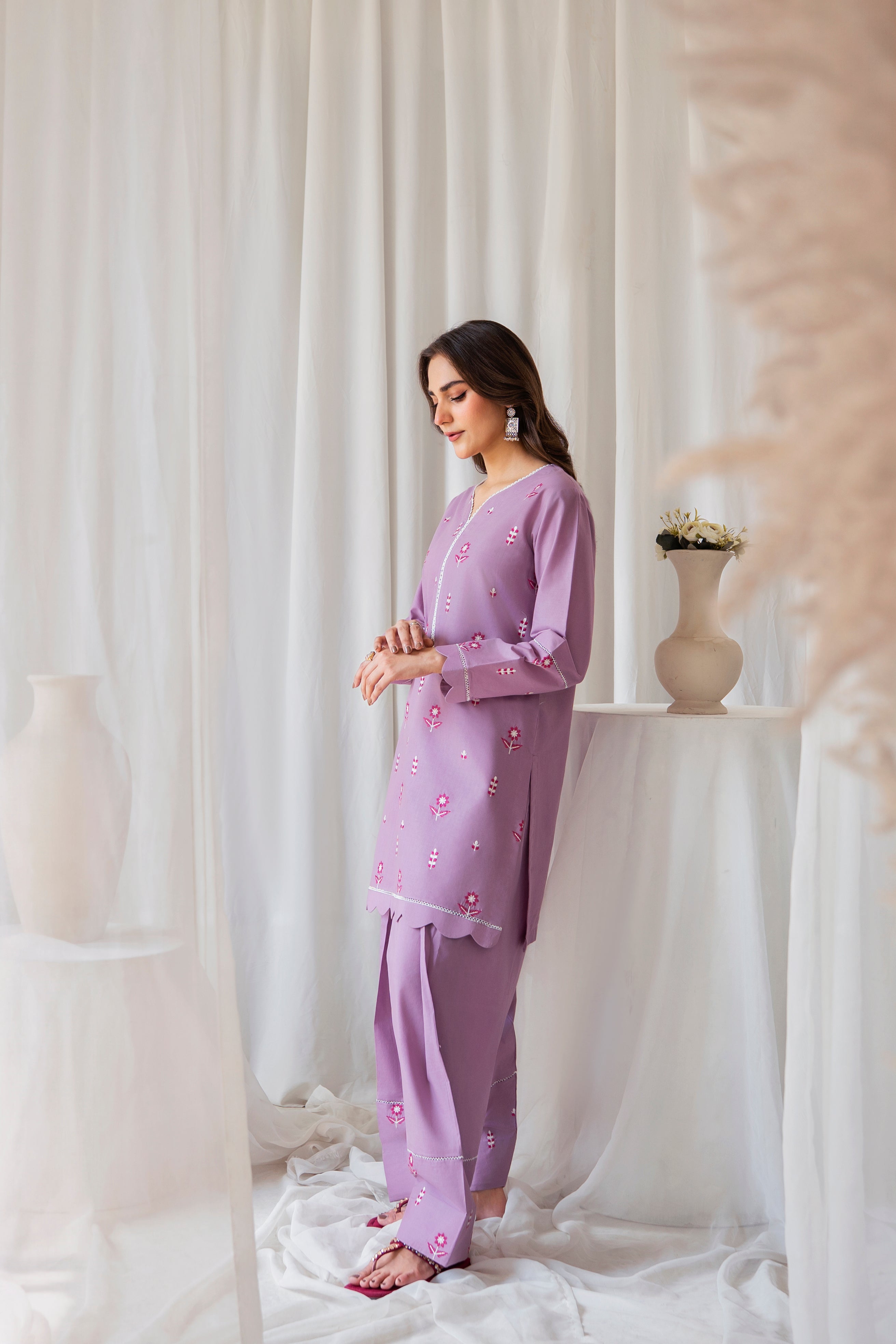 Zoya Zafar Stitched 2 Piece Cotton Collection'2025-Farshi shalwar