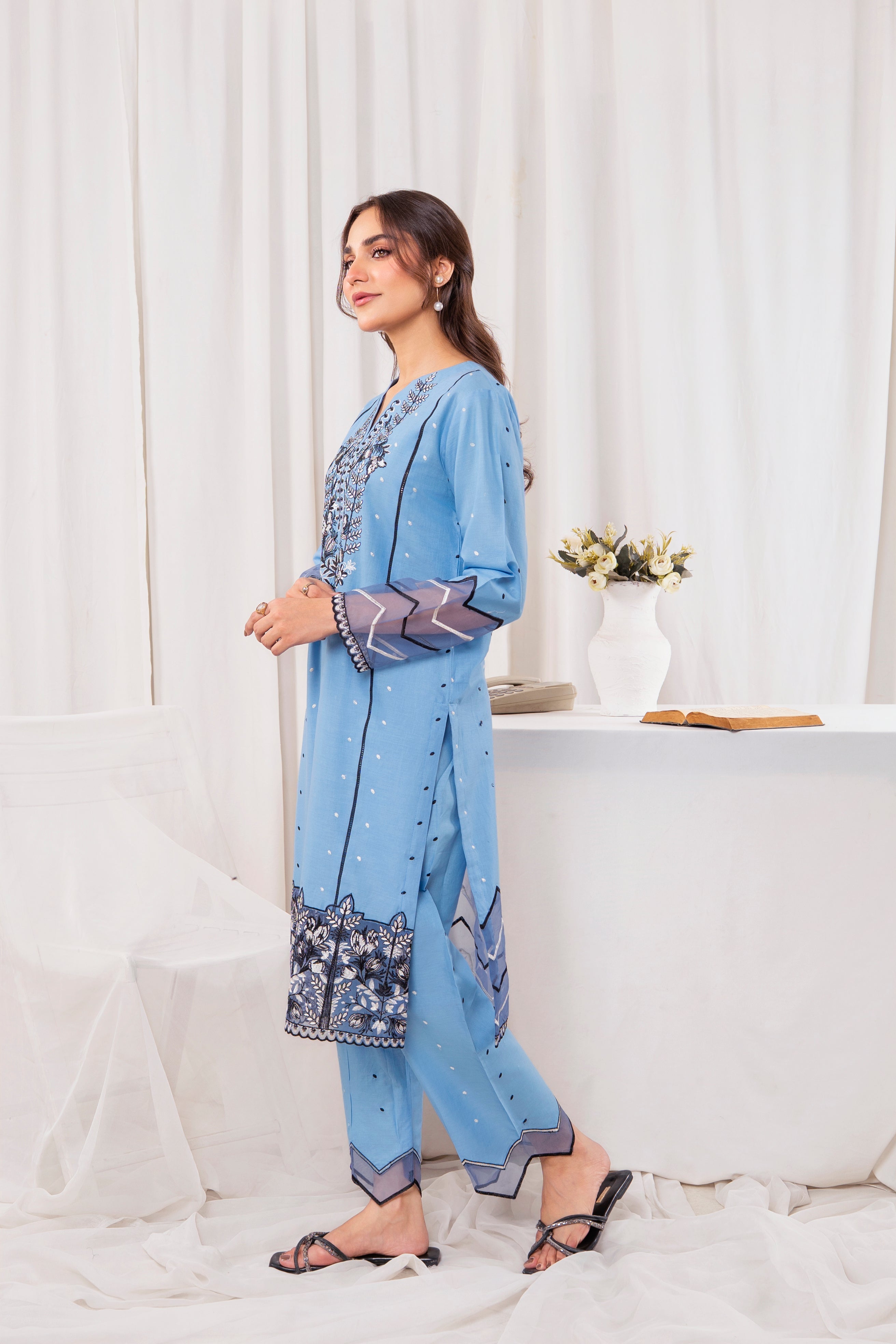 Zoya Zafar Stitched 2 Piece Cotton Collection'2025-Sky Summer