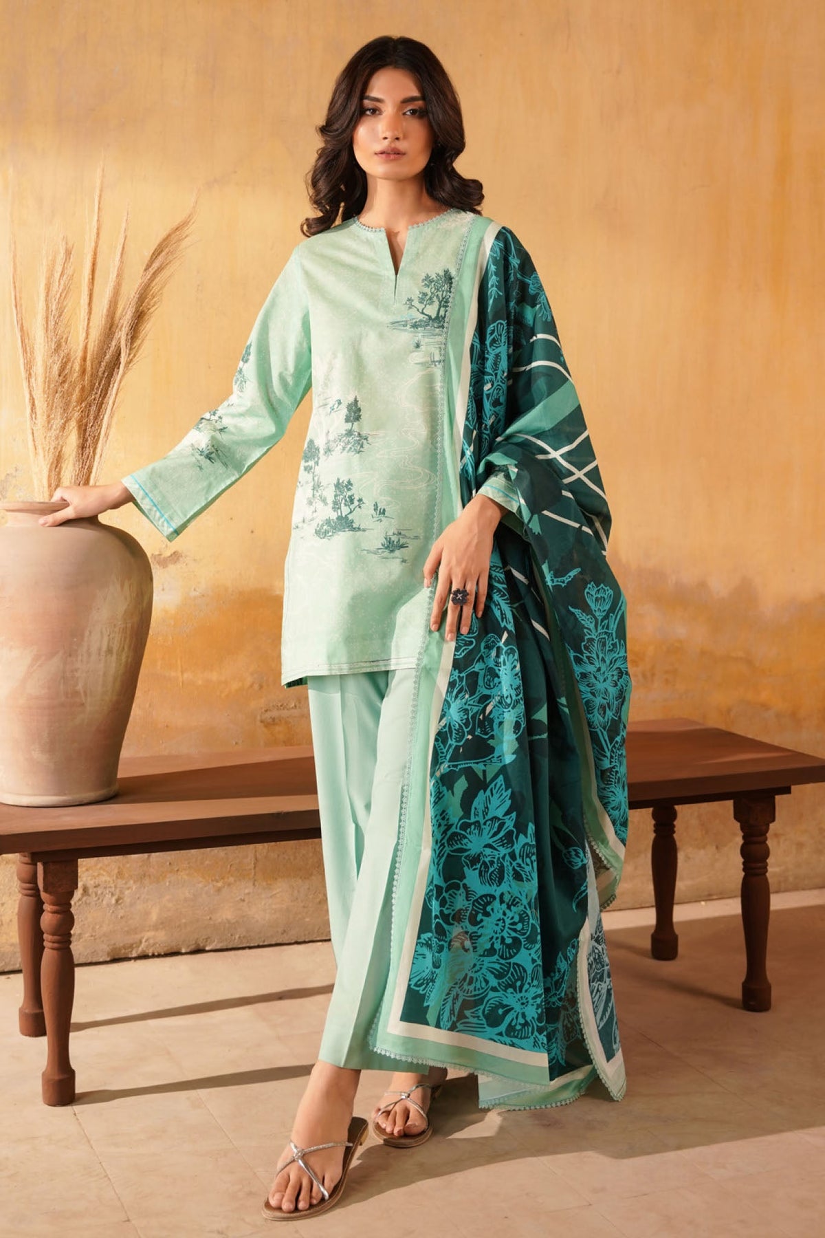 Selene By Sahar Unstitched 3 Piece Printed Lawn Vol-02 Collection'2025-CL-V2-S25-09