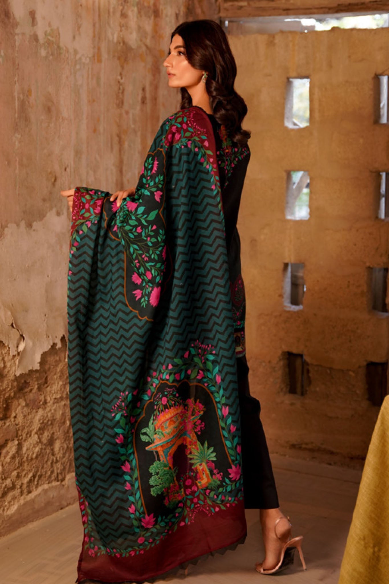 Selene By Sahar Unstitched 3 Piece Printed Lawn Vol-02 Collection'2025-CL-V2-S25-04