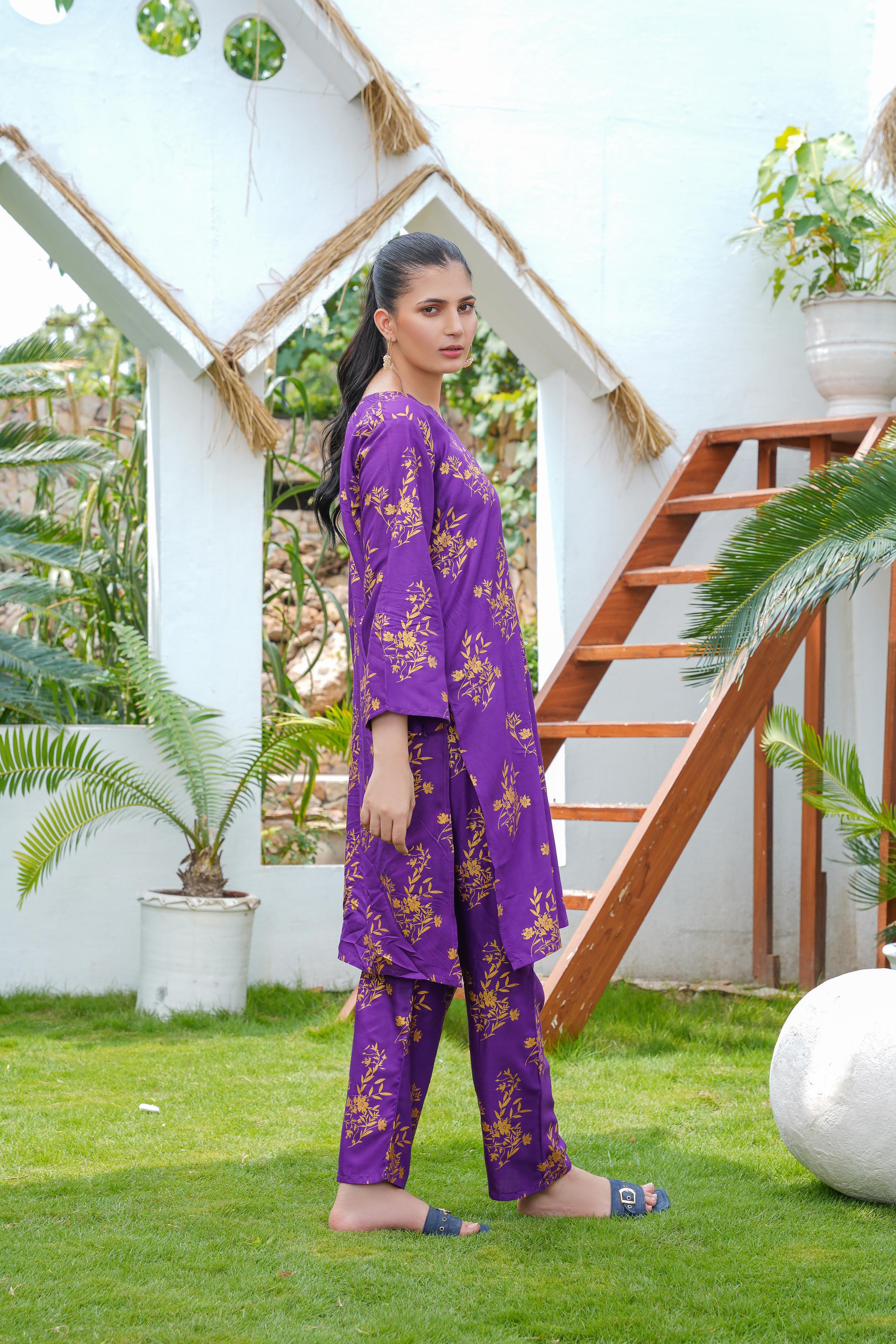 Zaib E Hoor Camellia 2Pcs Stitched Suit