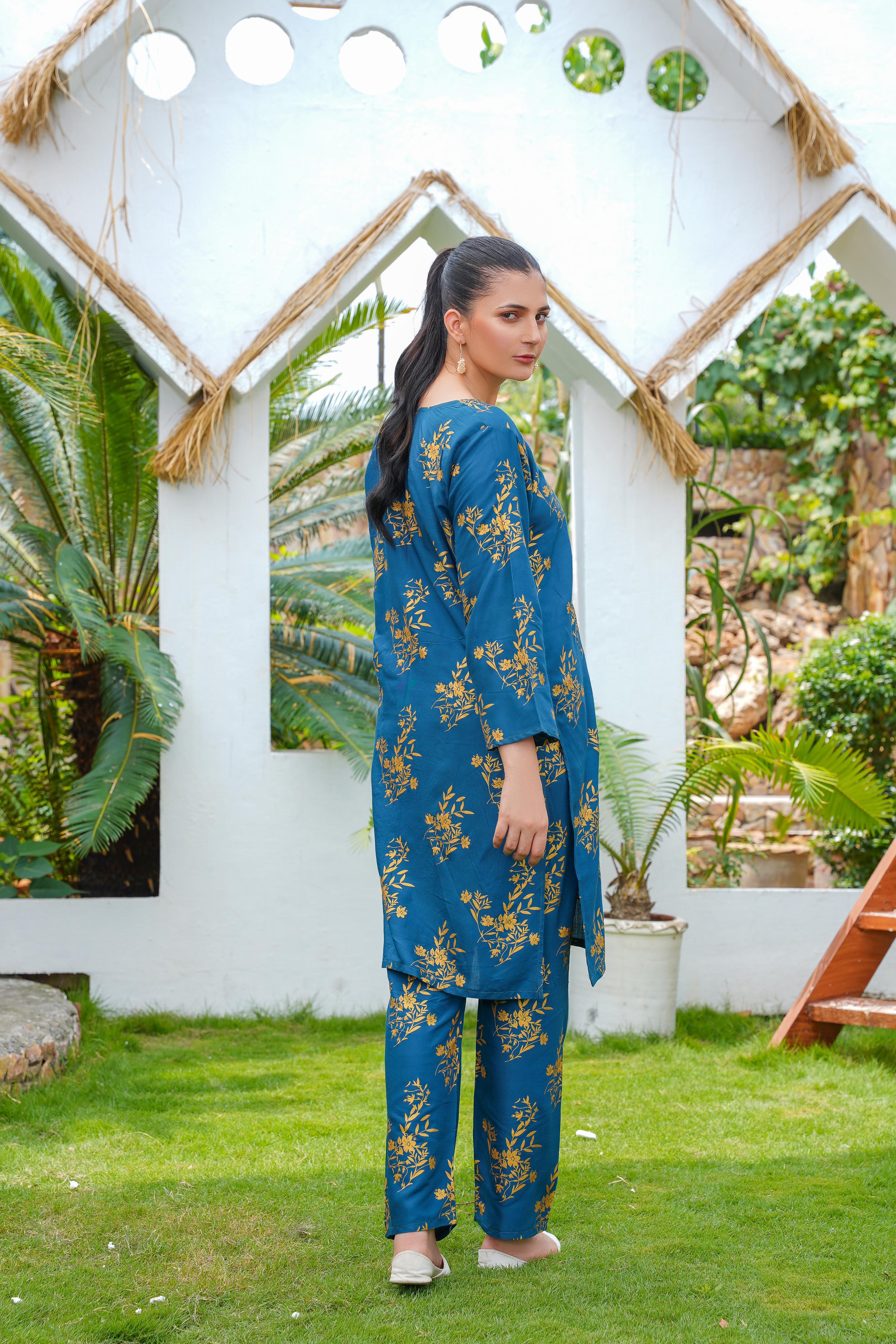 Zaib E Hoor Camellia 2Pcs Stitched Suit
