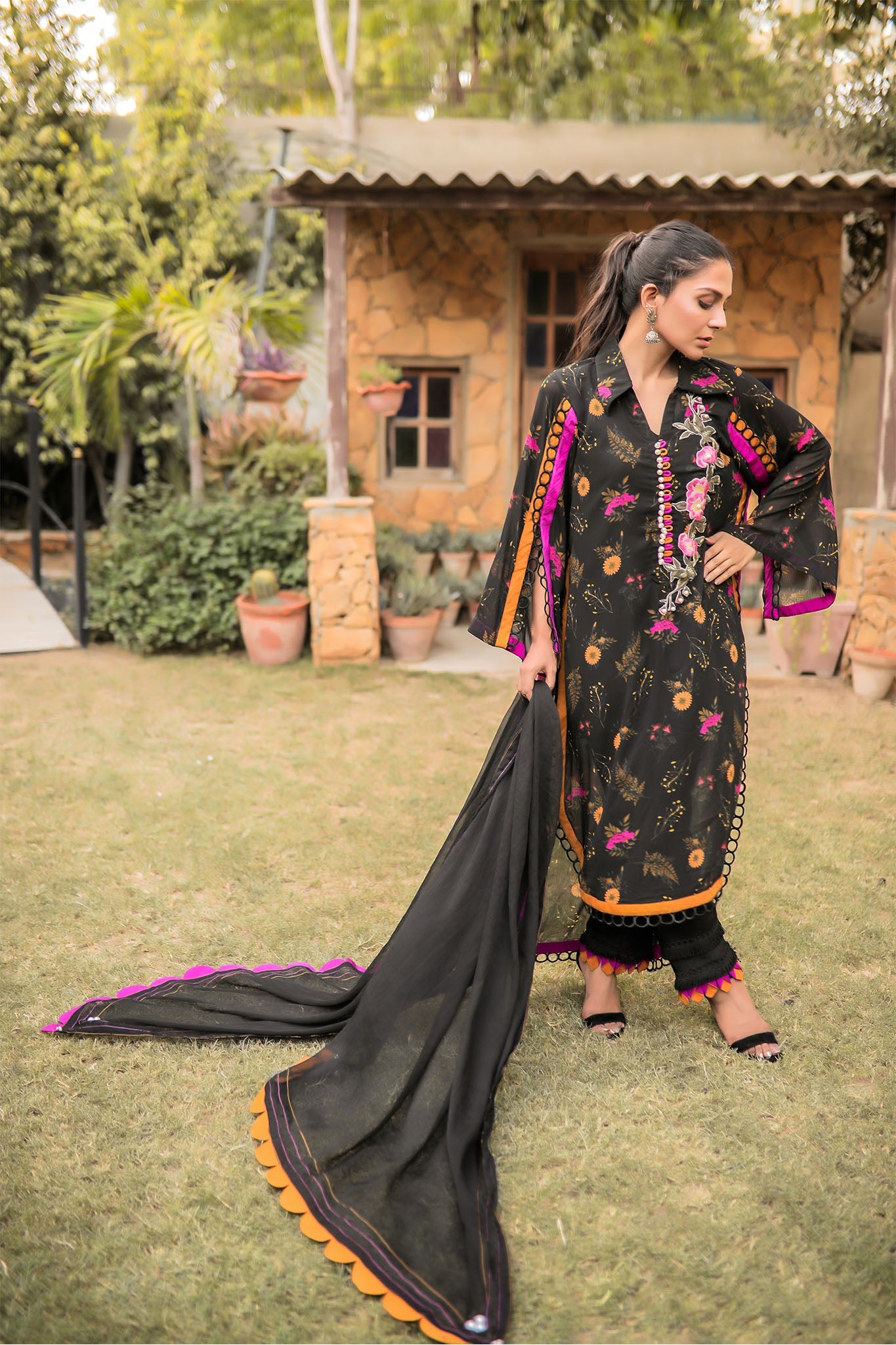 Libaas E Khaas By Yusra Ansari Stitched Formals Collection'2025-Leila-yed-12