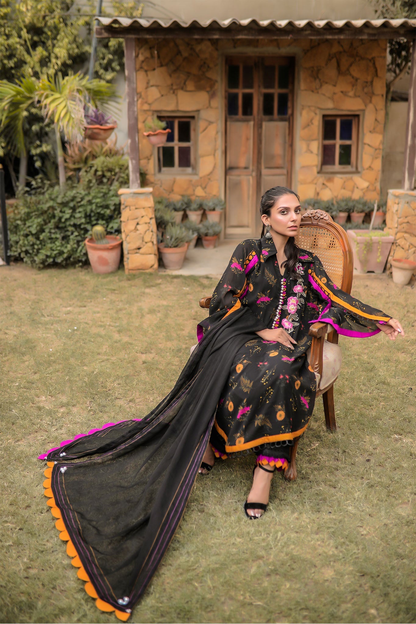 Libaas E Khaas By Yusra Ansari Stitched Formals Collection'2025-Leila-yed-12