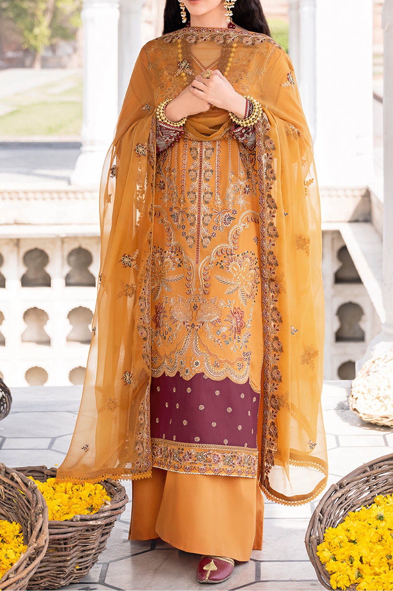 Andaaz by Ramsha Unstitched 3 Piece Luxury Lawn Vol-05 Collection'2023-Z-506