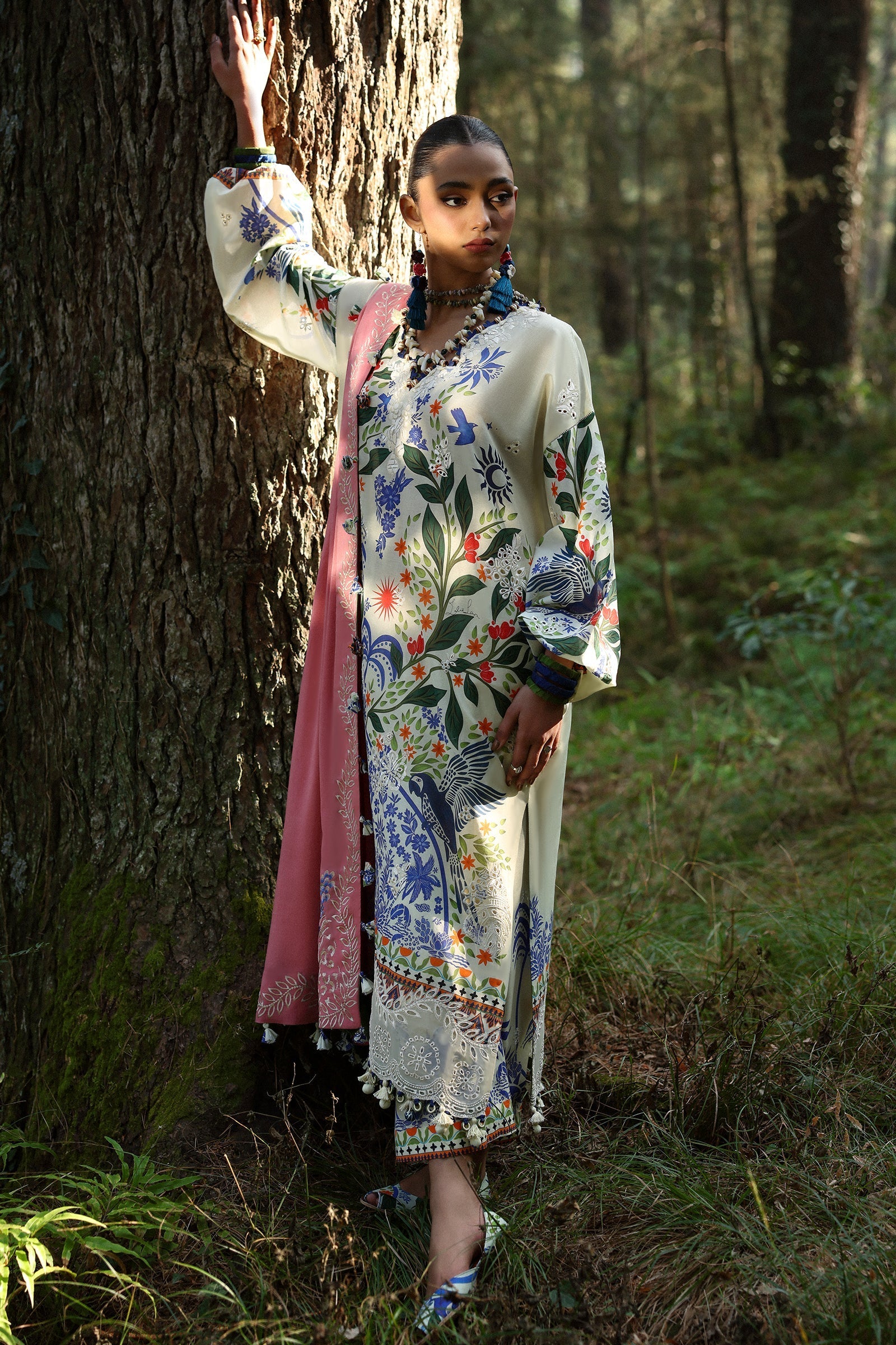 Neelum by Zaha Unstitched 3 Piece Lawn Collection'2025-ZL25-03 B-White Solana