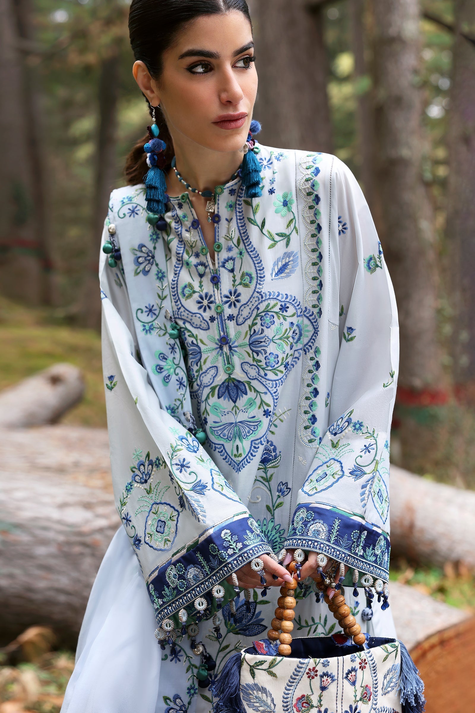 Neelum by Zaha Unstitched 3 Piece Lawn Collection'2025-ZL25-11 A-Kashur