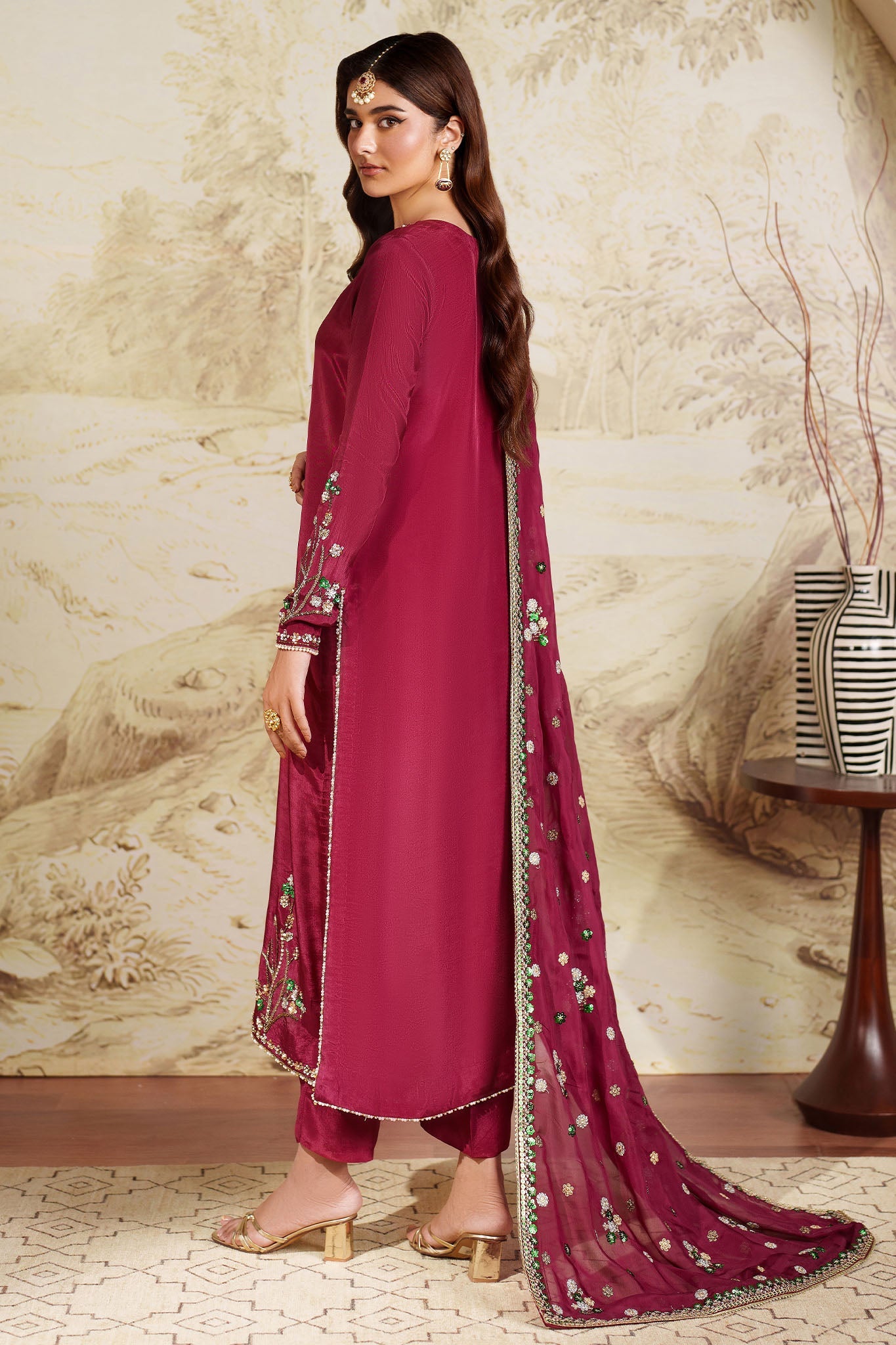 Saheera By Zarif Unstitched 3 Piece Formals Collection'2025-ZRF-ZHE-02-Shamma