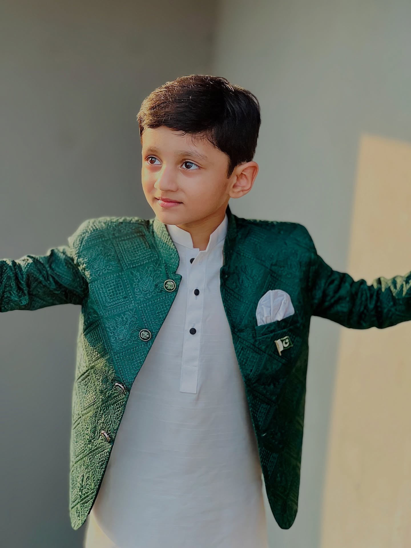 Hassanjee x Shomi