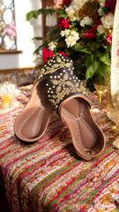black jutti women