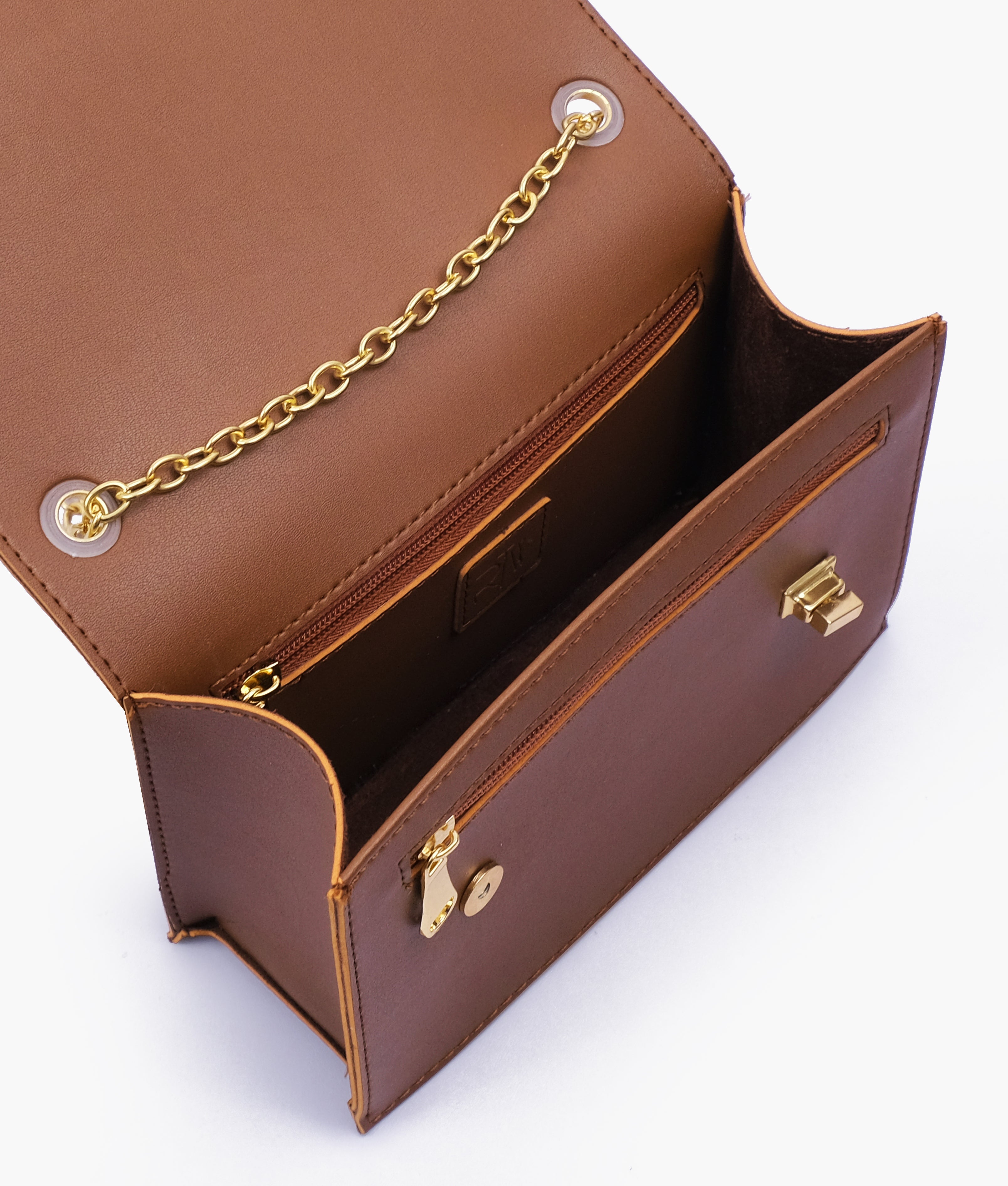 RTW Creation - Brown chain shoulder bag with twist lock