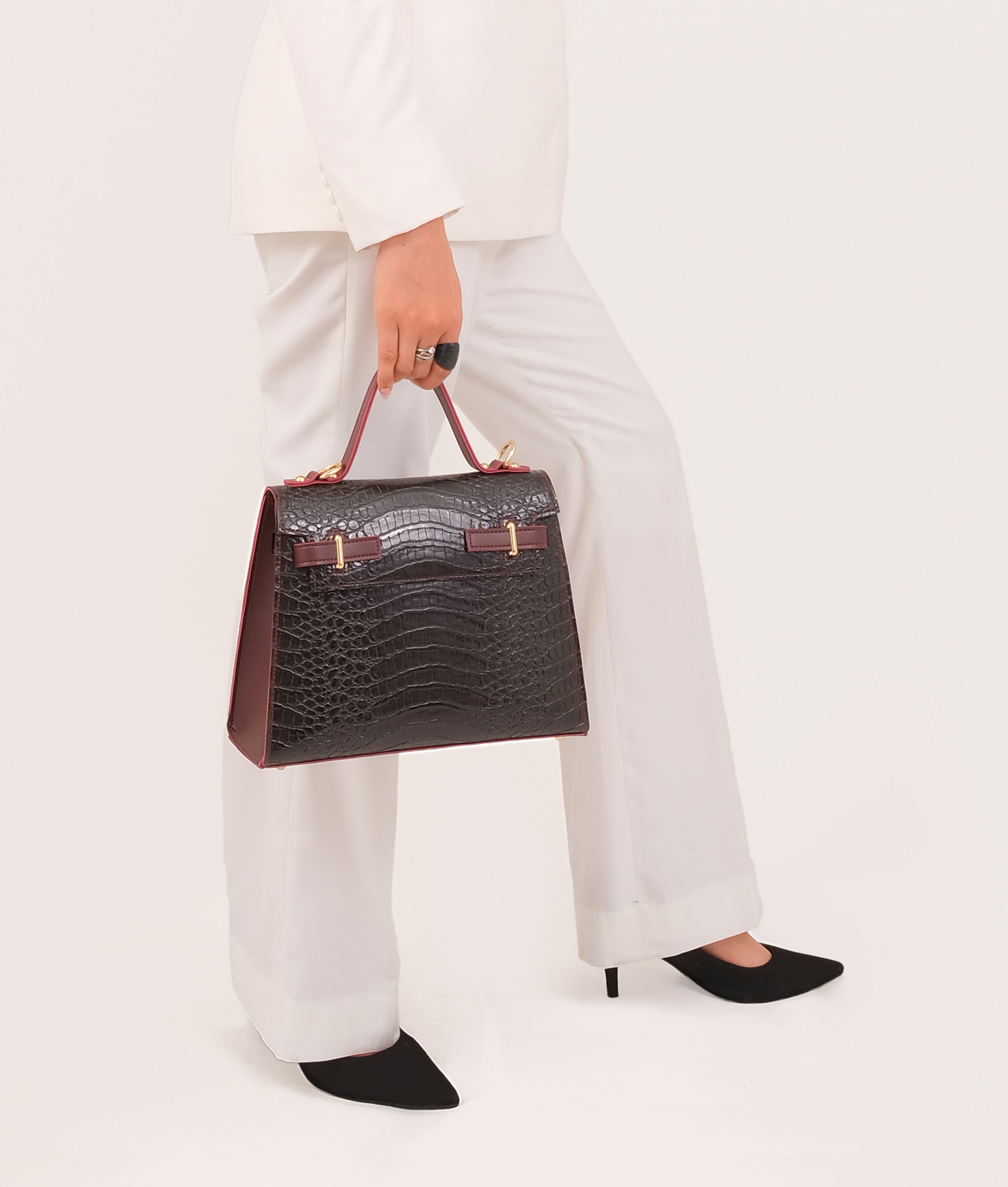 RTW Creation - Burgundy and black crocodile cross-body bag with top-handle