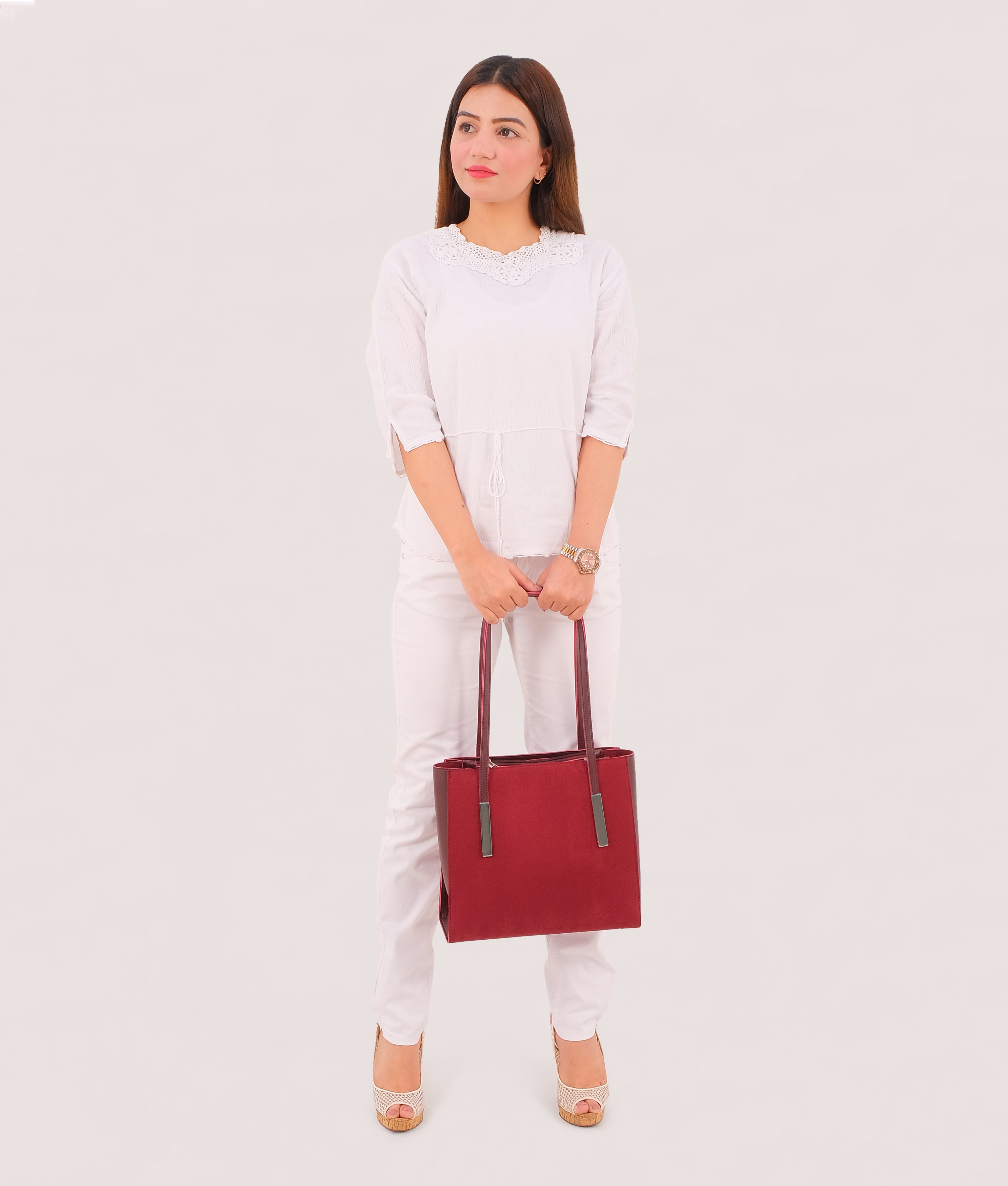 RTW Creation - Burgundy suede zipper shoulder bag with long handle