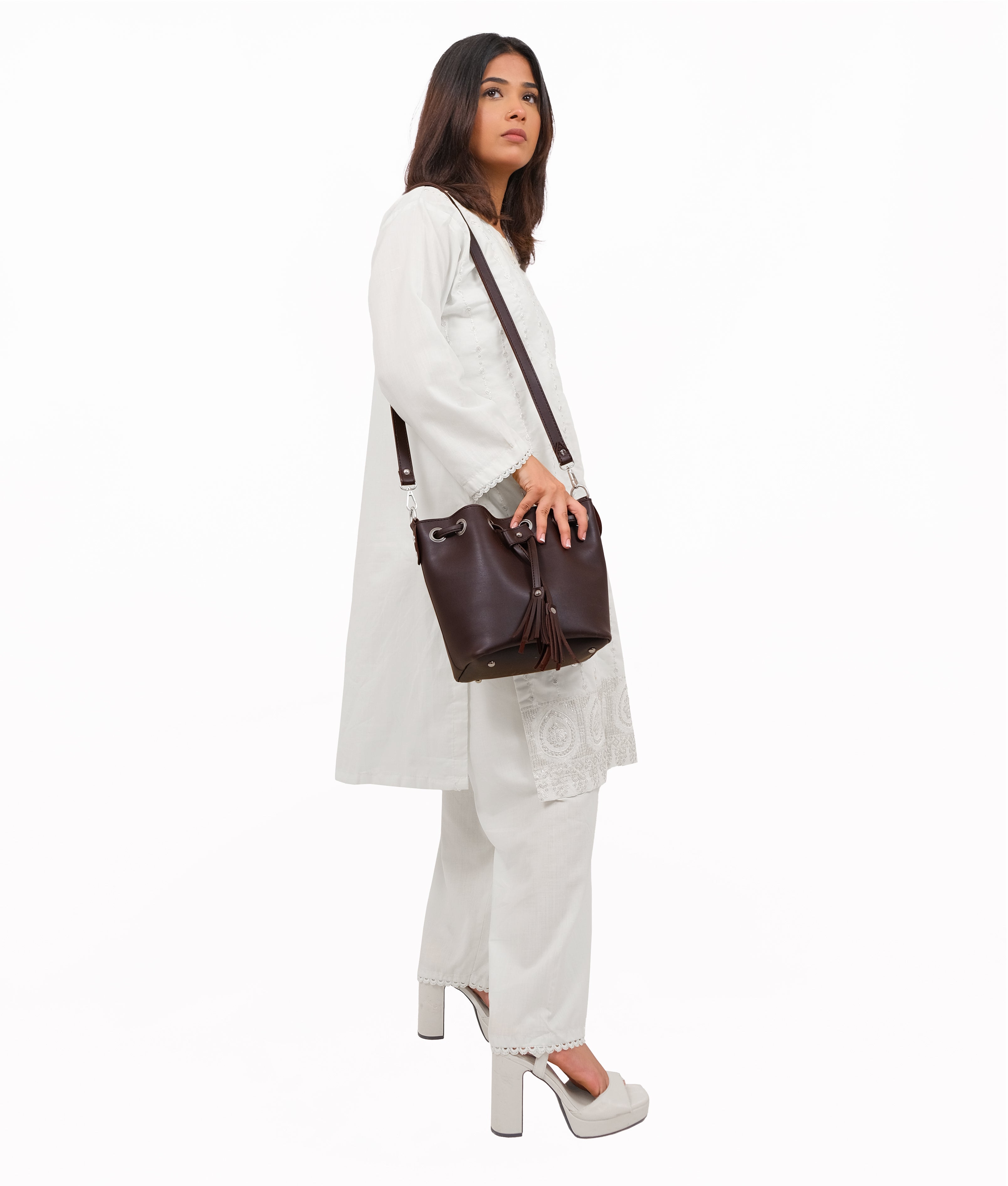 RTW Creation - Dark brown bucket bag