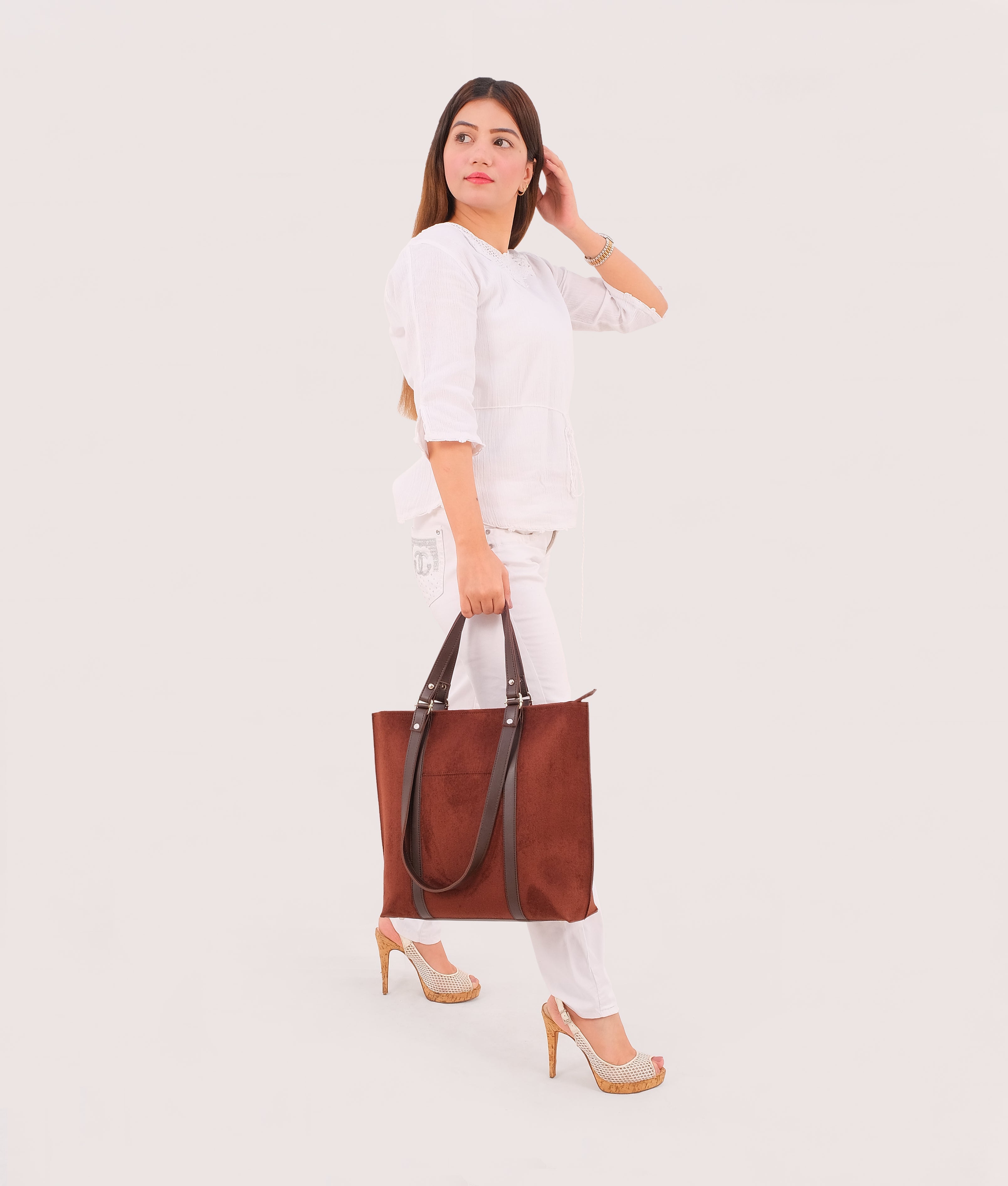 RTW Creation - Dark brown suede double-handle tote bag