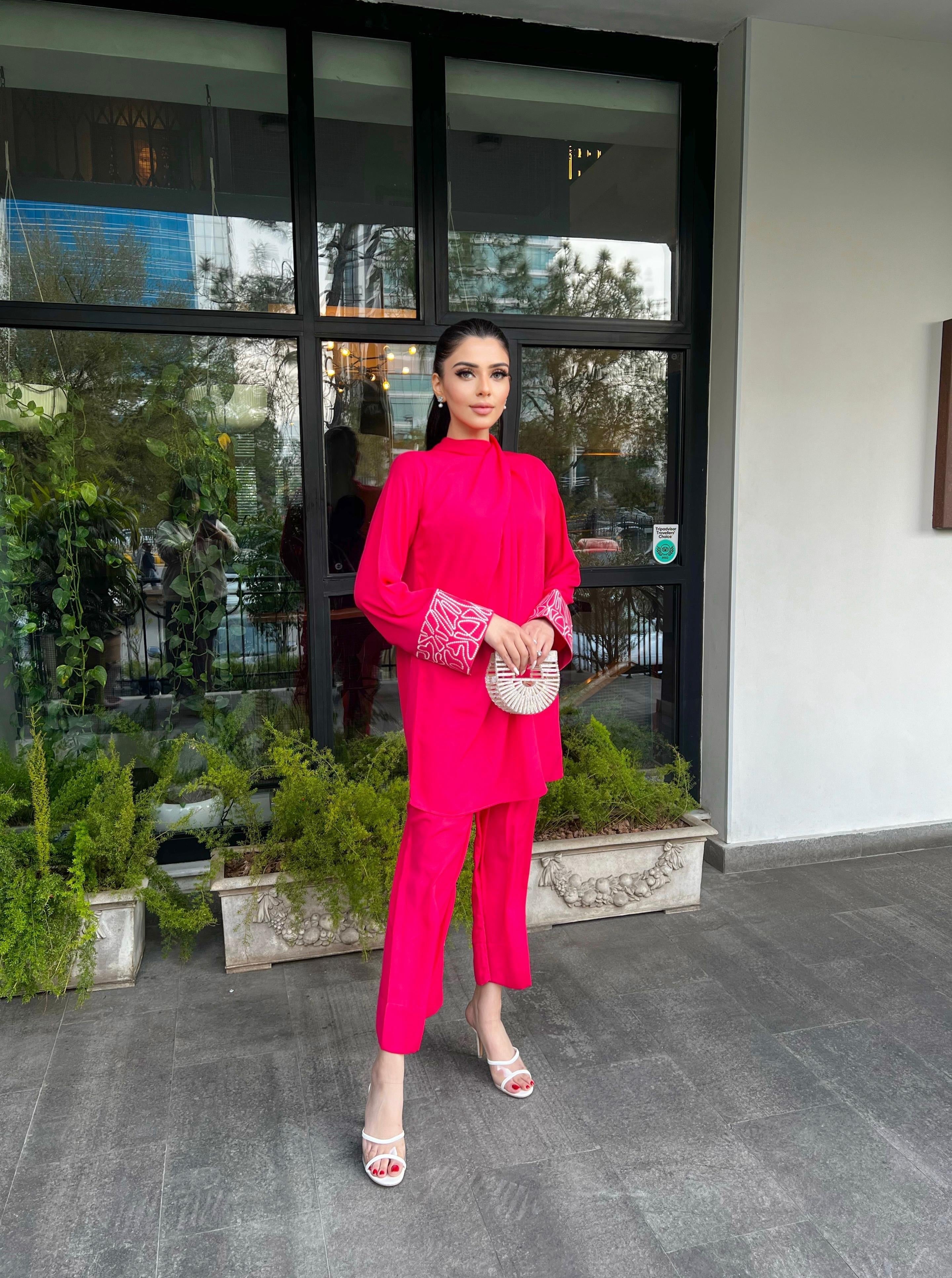 Manahils Stitched Pink Embroidered Knot Set