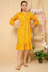 Discover elegant Georgette Printed Dresses â?? perfect for parties & special occasions! Stylish Western Georgette Dresses in trendy designs. 