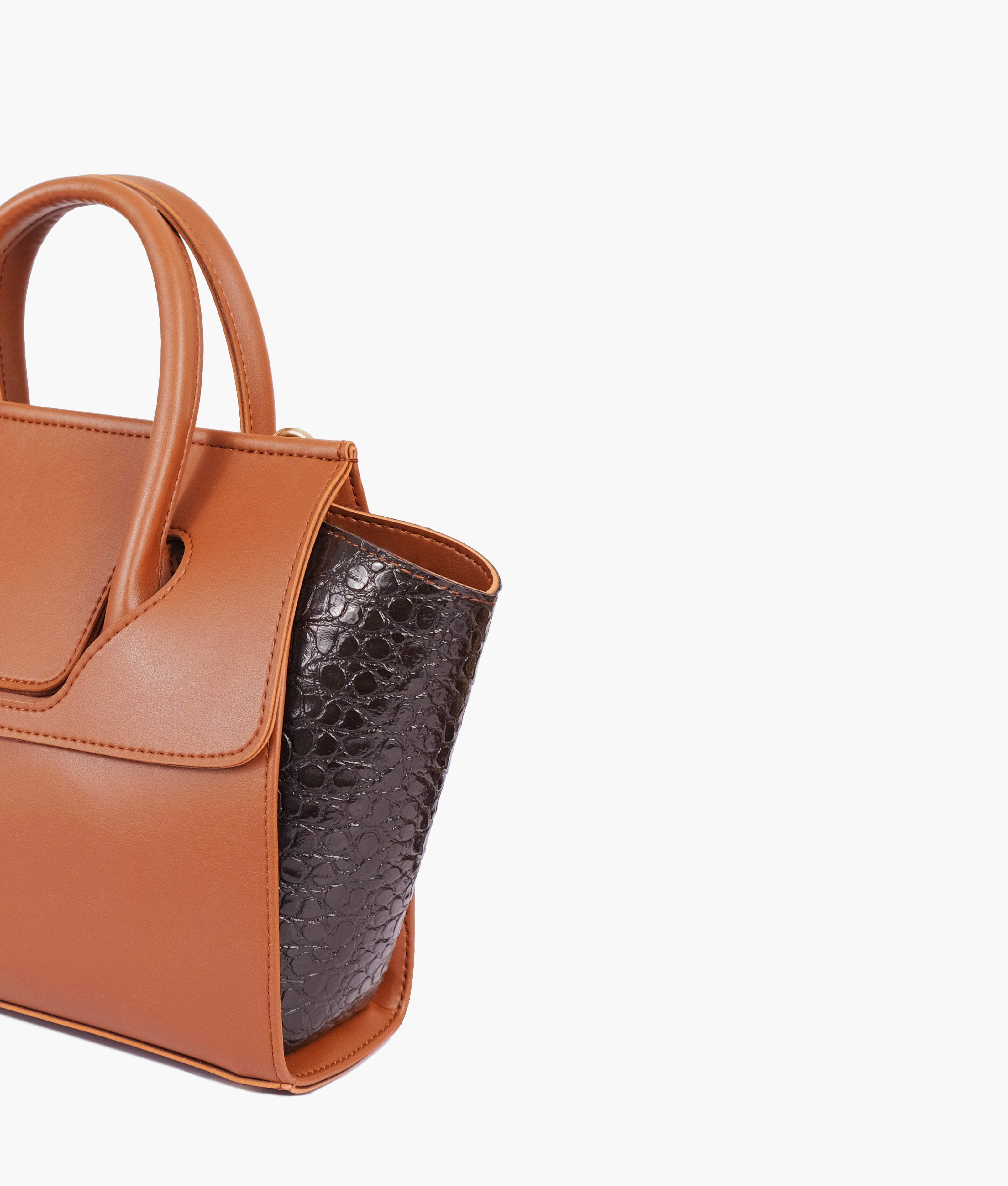 RTW Creation - Brown trapeze handbag