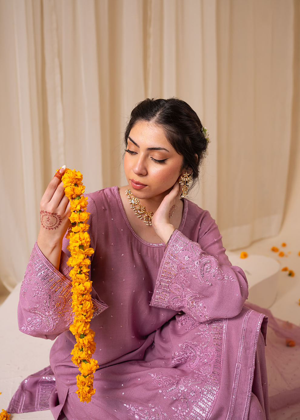 Chamak Dhamak By Pashma Khan Eid Collection'2025-Yasmin
